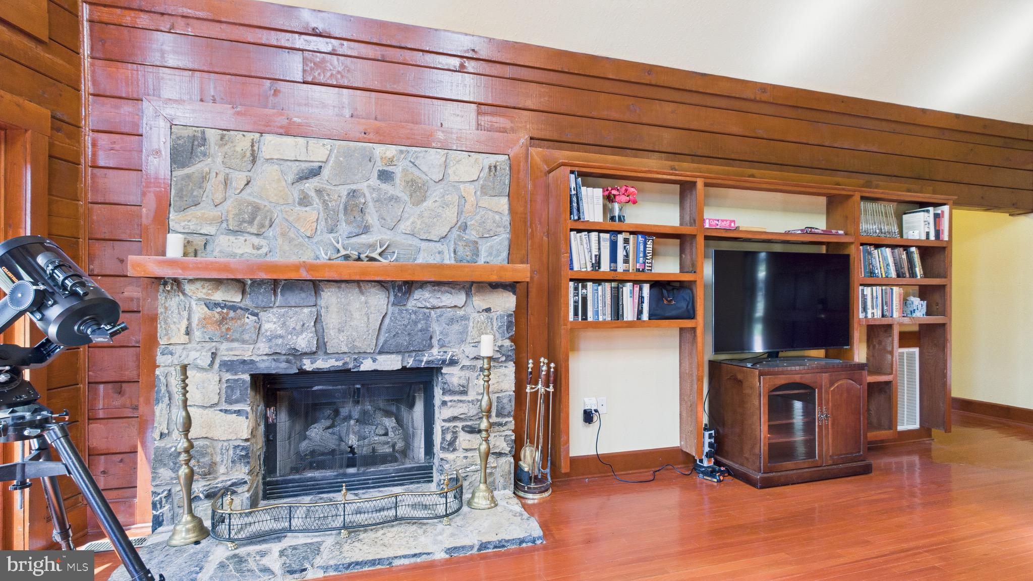 974 CROSS MOUNTAIN ROAD