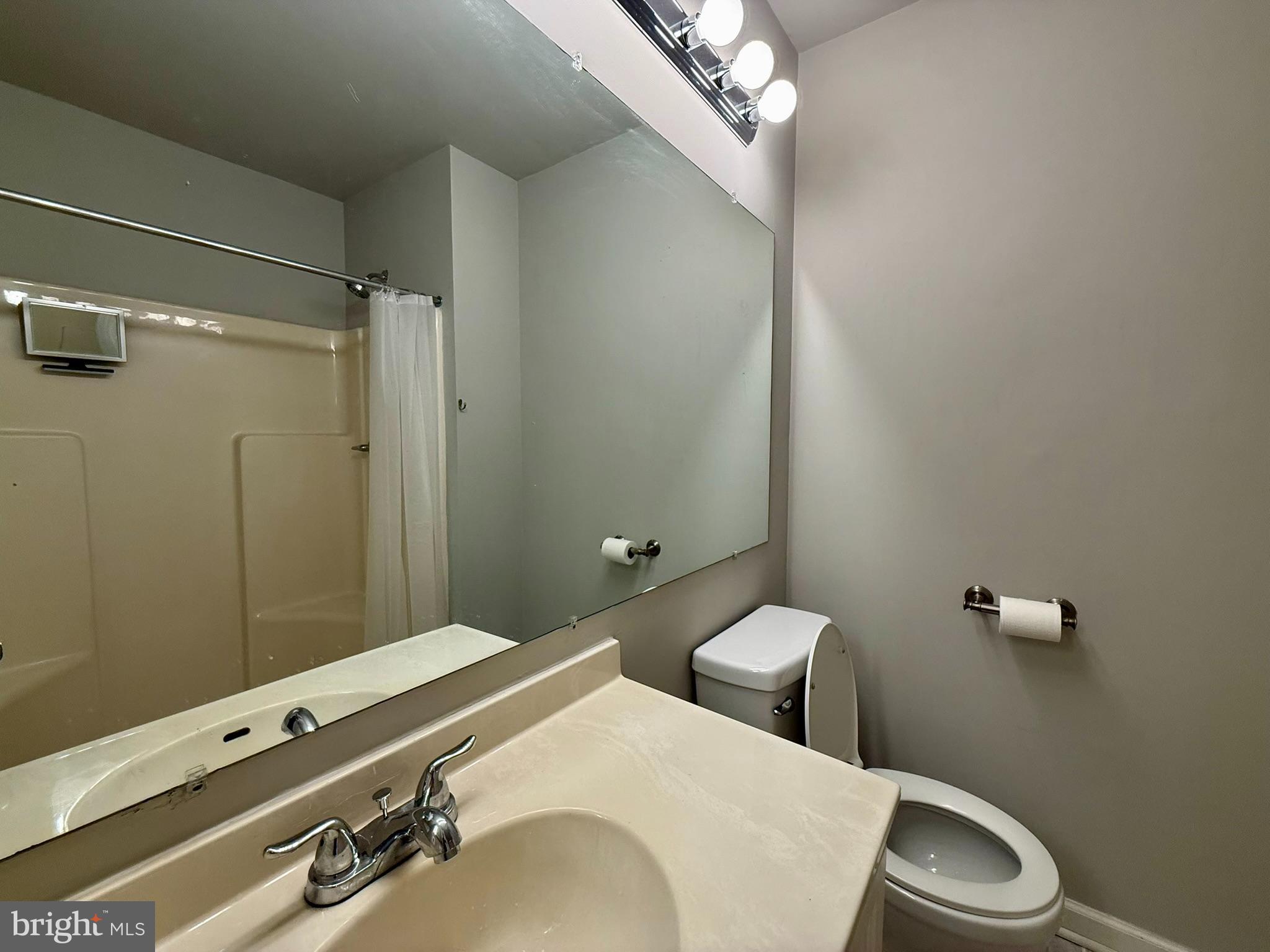 DORSEY SEARCH - Residential Lease