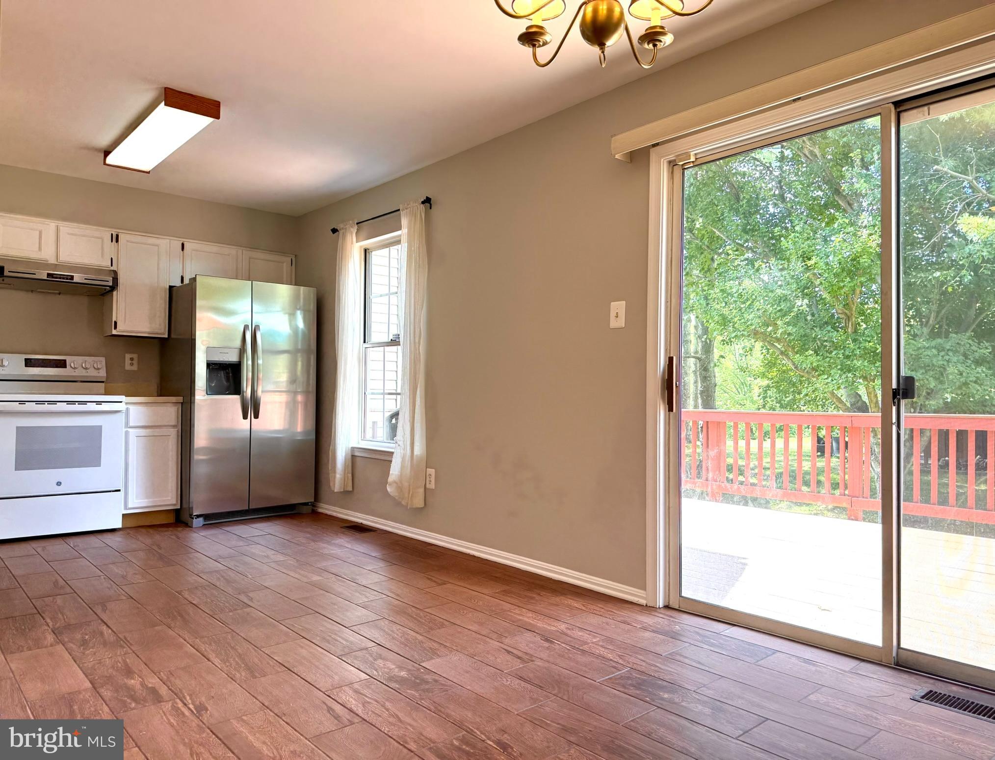 DORSEY SEARCH - Residential Lease