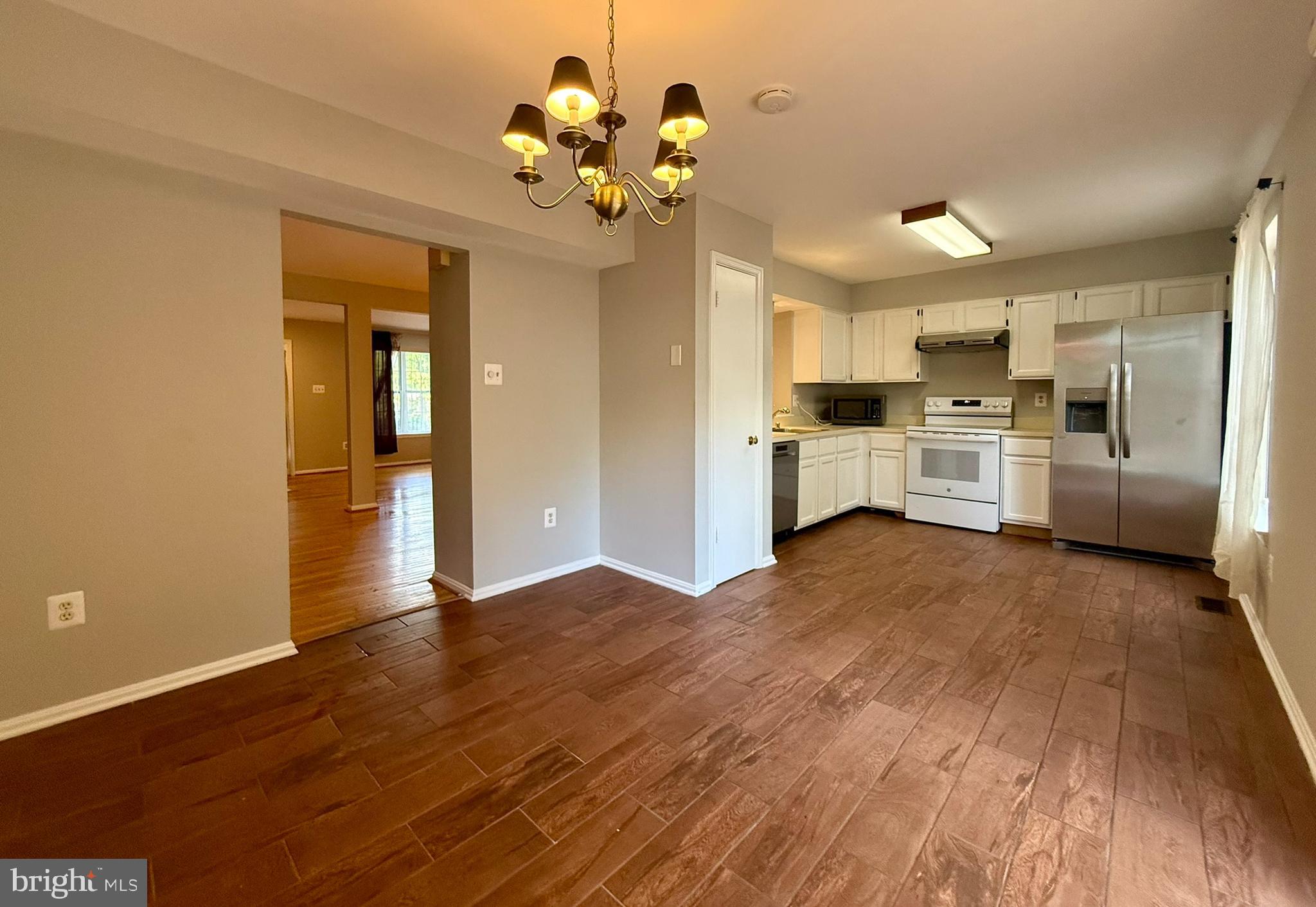 DORSEY SEARCH - Residential Lease