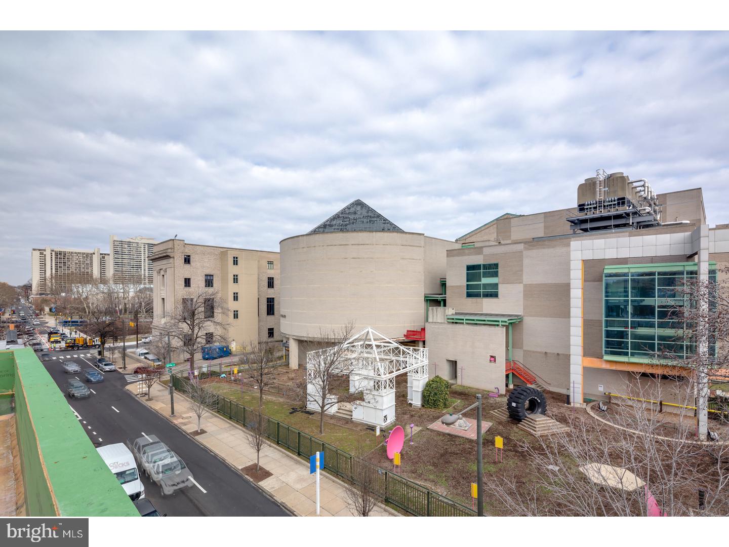 CENTER CITY - Residential