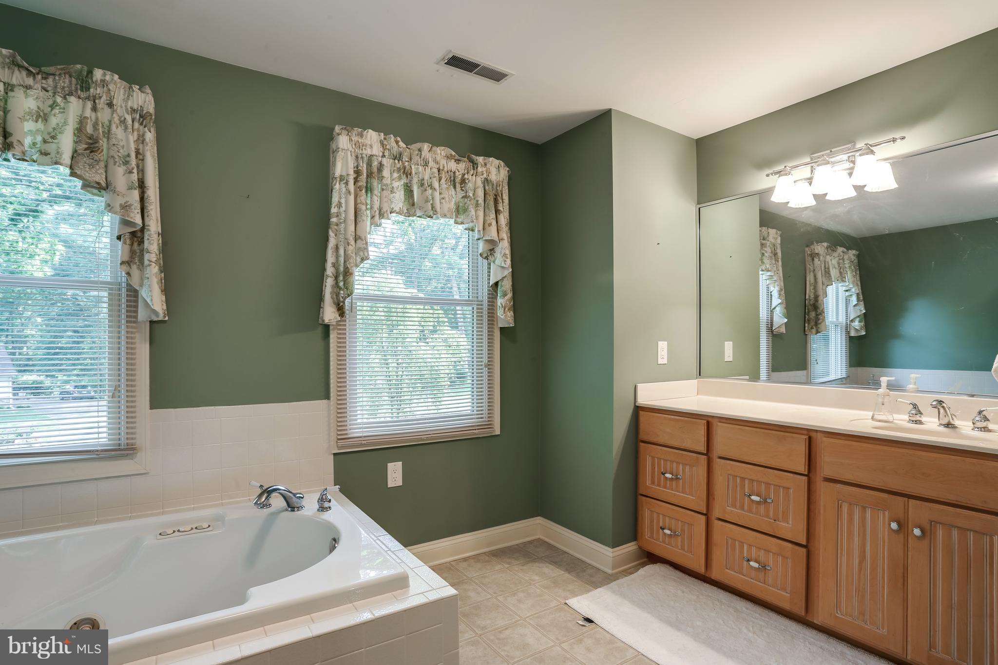 CHARTWELL ON THE SEVERN - Residential Lease