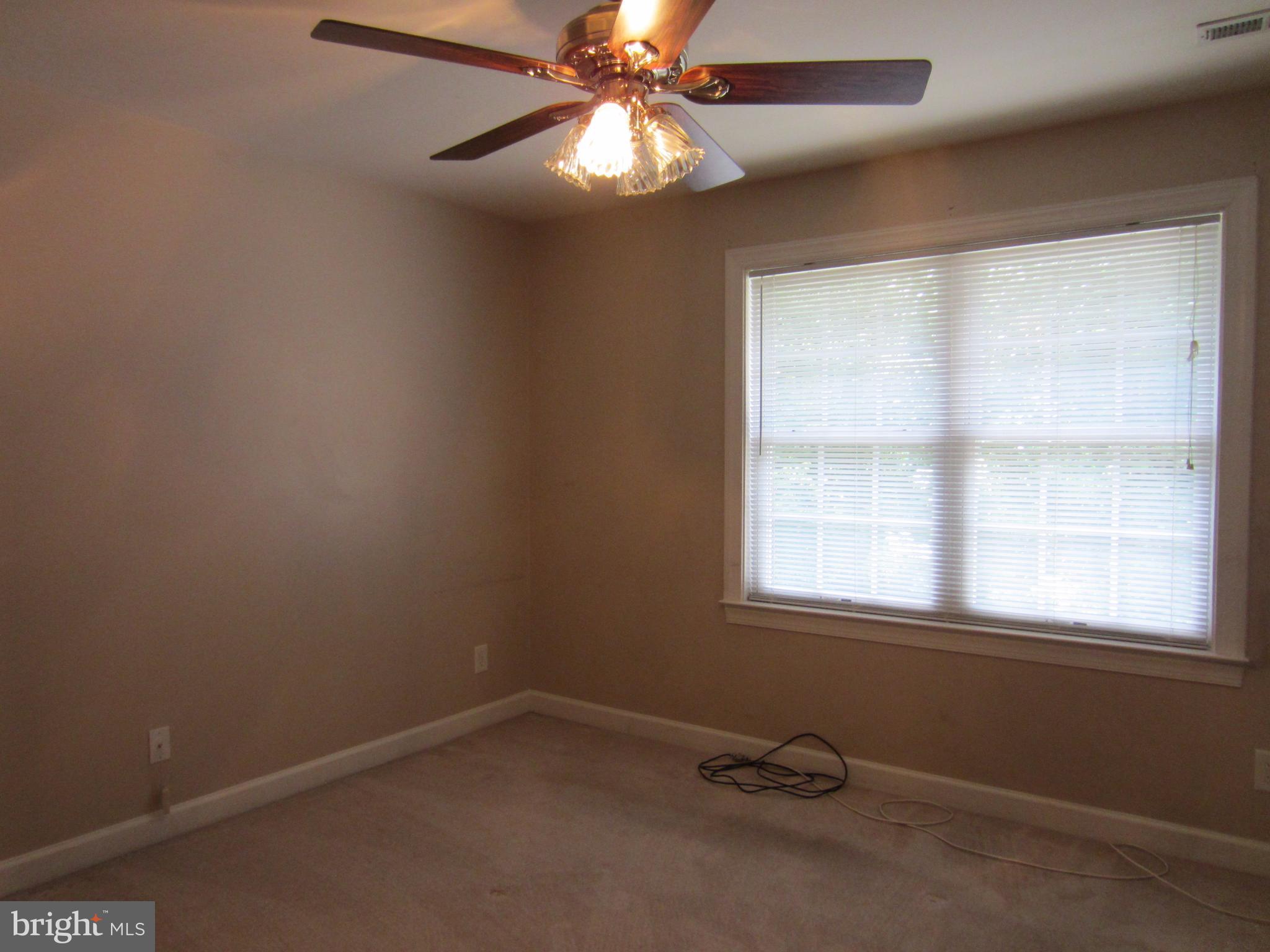 RICHLAND FOREST - Residential Lease