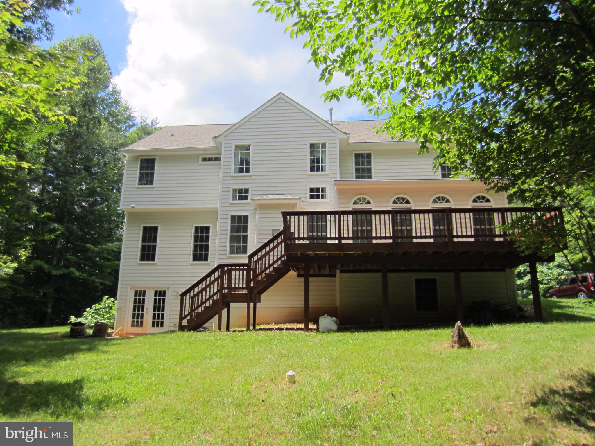 RICHLAND FOREST - Residential Lease