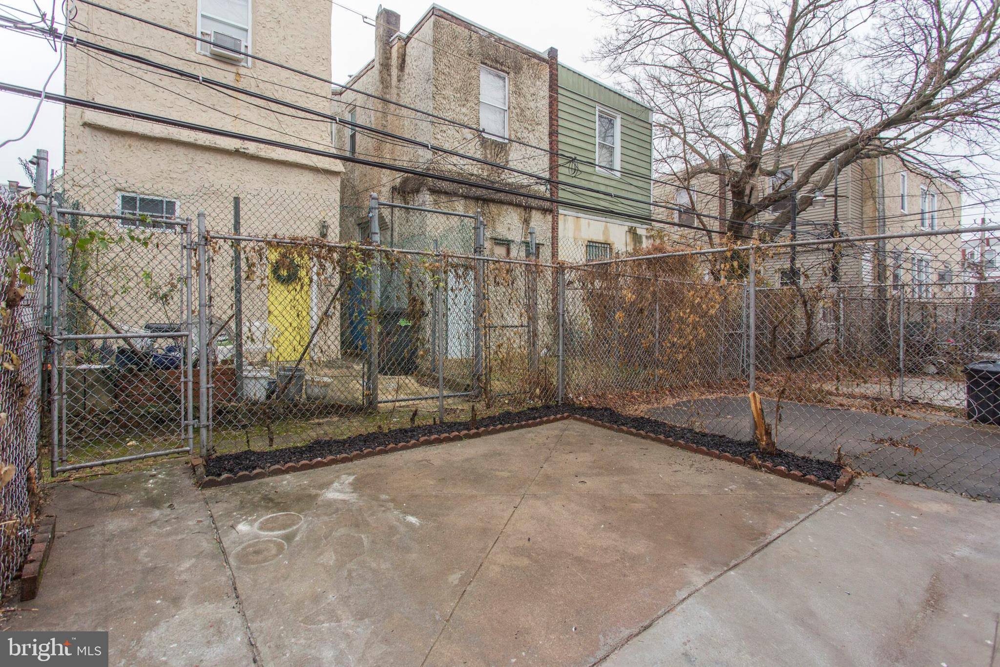 WEST PHILADELPHIA - Residential