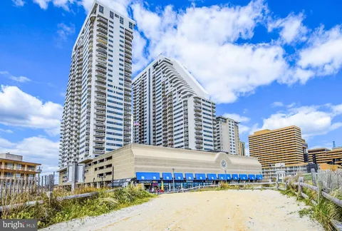 3101 Boardwalk Unit 3305-1, Atlantic City, NJ MLS: NJAC2018124