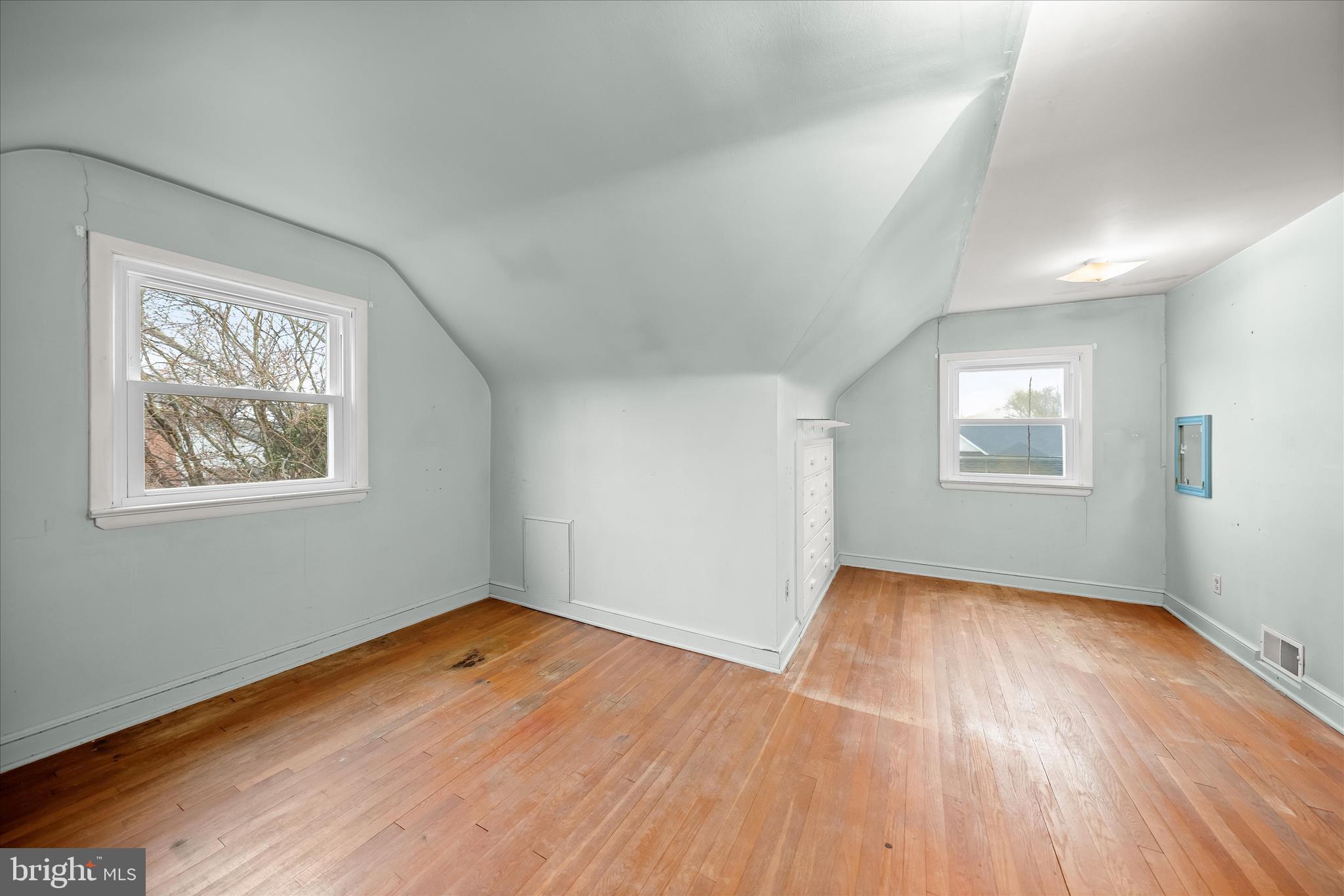 GARRETT PARK ESTATES - Residential