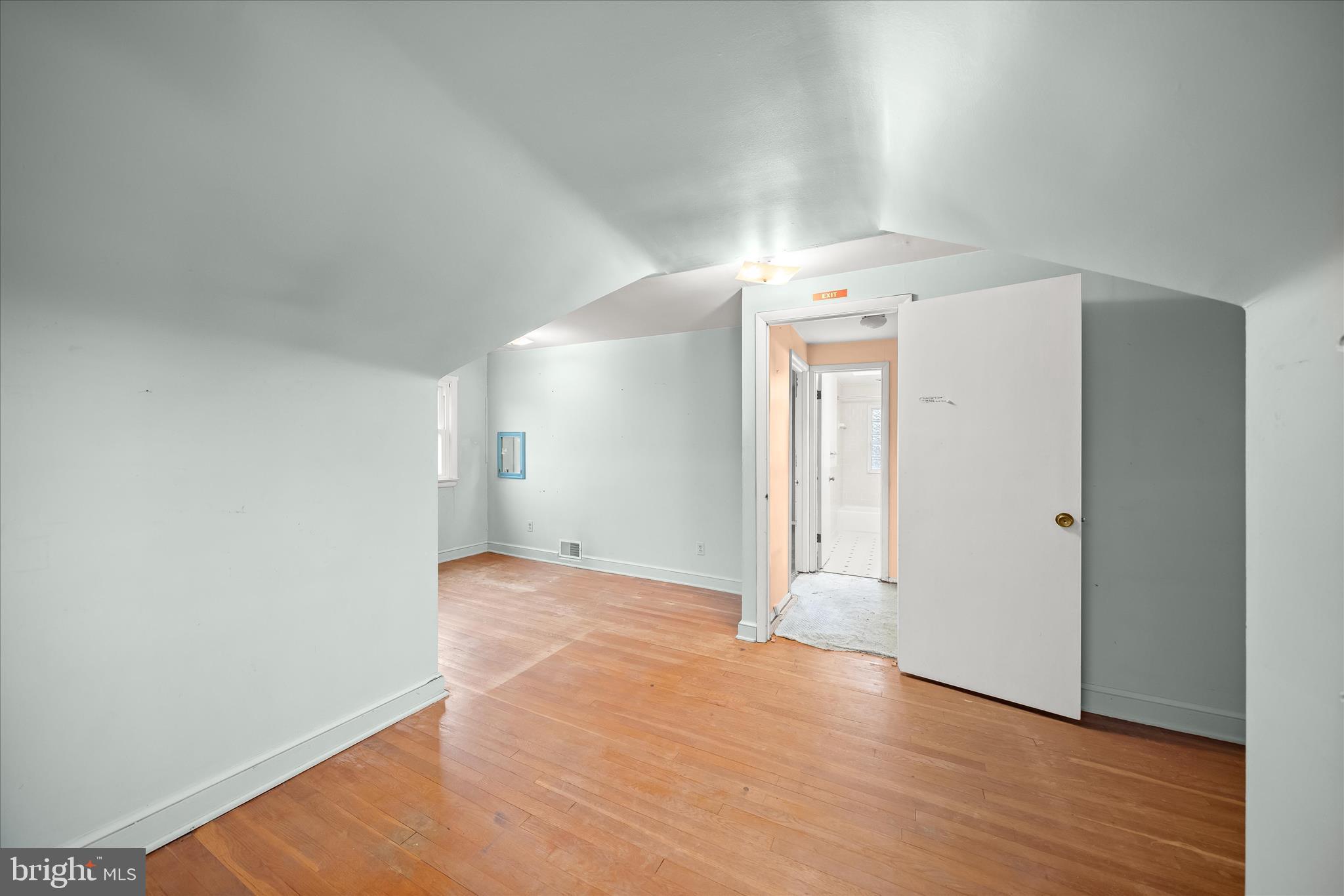 GARRETT PARK ESTATES - Residential