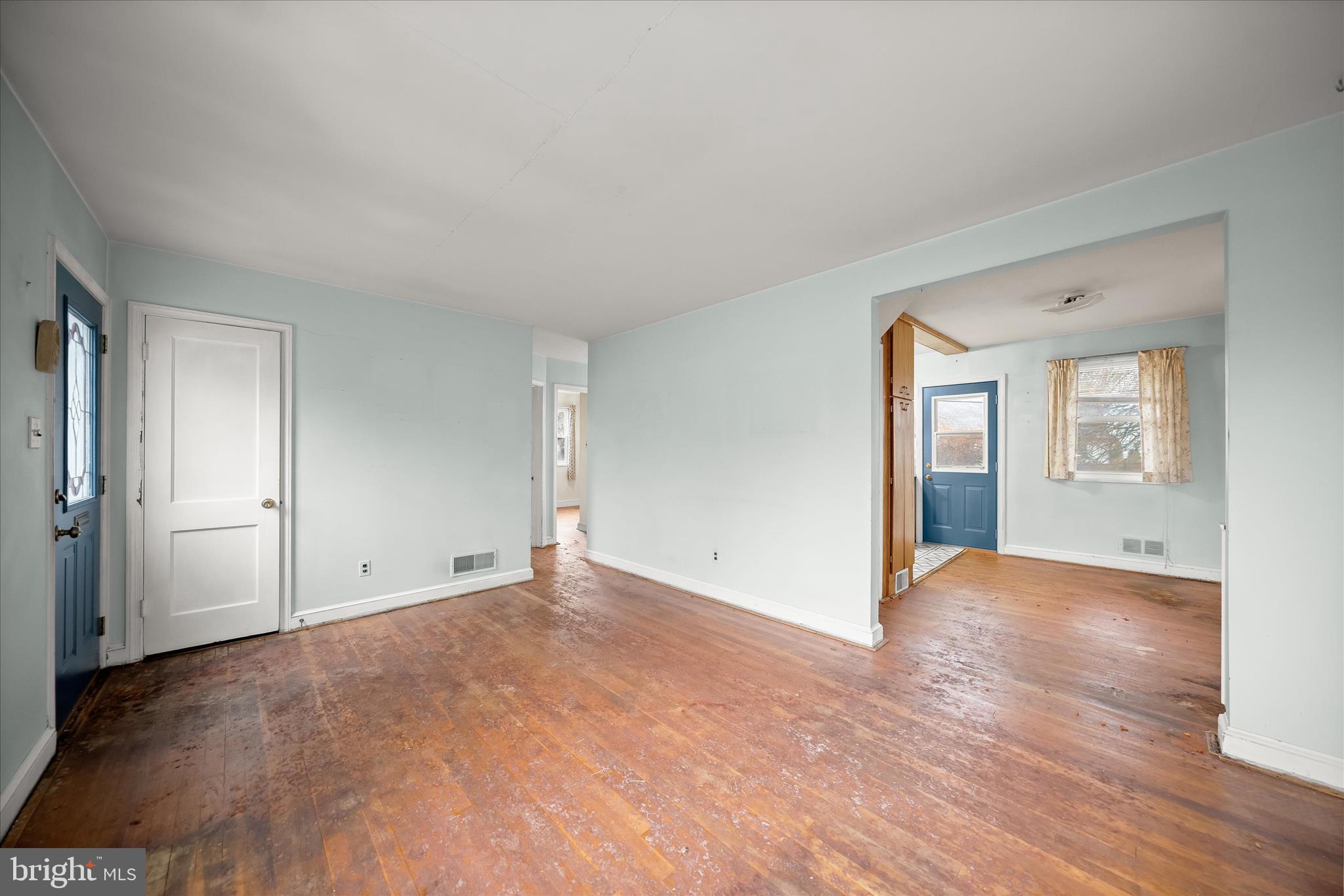 GARRETT PARK ESTATES - Residential