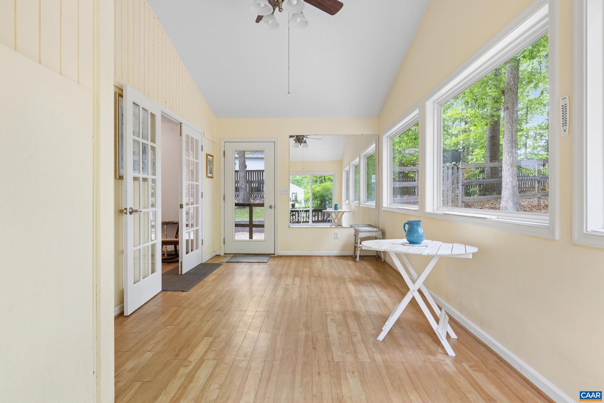 LAKE MONTICELLO - Residential