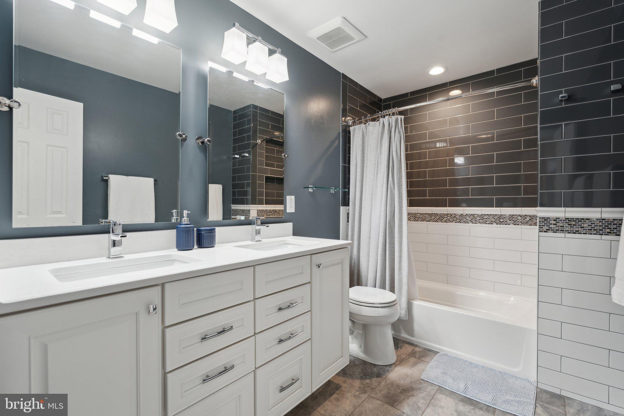 DEER VALLEY - Residential