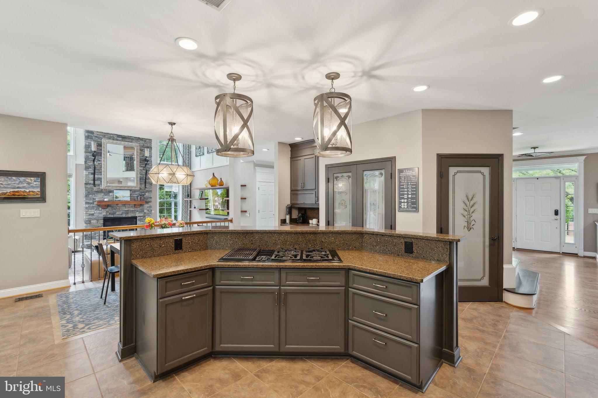 DEER VALLEY - Residential