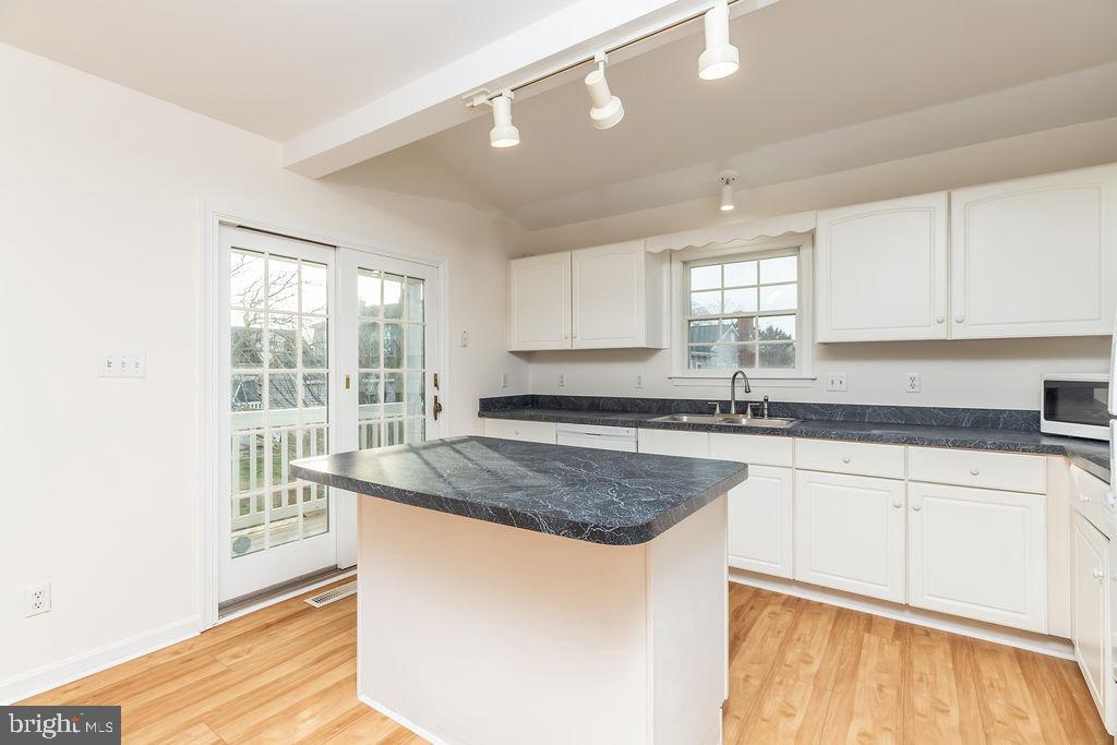 LITTLE SALISBURY - Residential