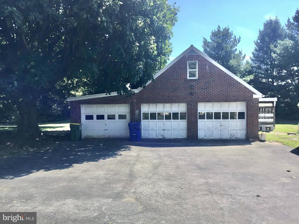 Photo of 279 Peach Bottom Road, Willow Street, PA 17584 (MLS # PALA2053520)