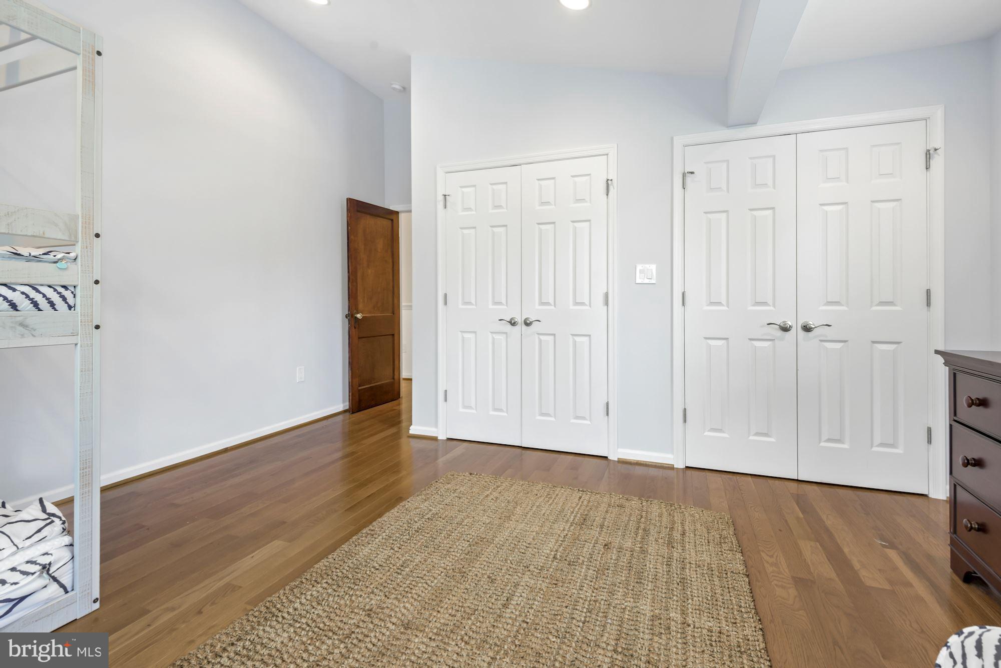 ASHTON HEIGHTS - Residential