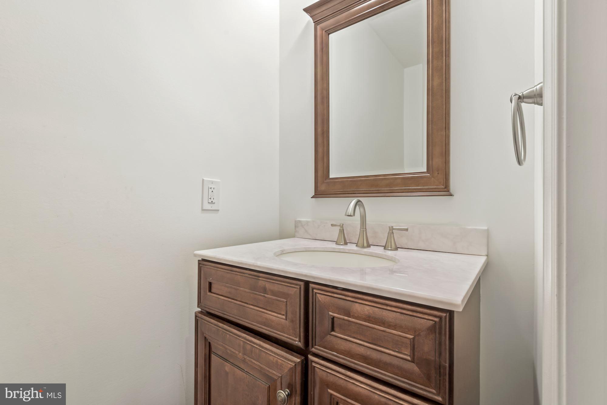 ASHTON HEIGHTS - Residential