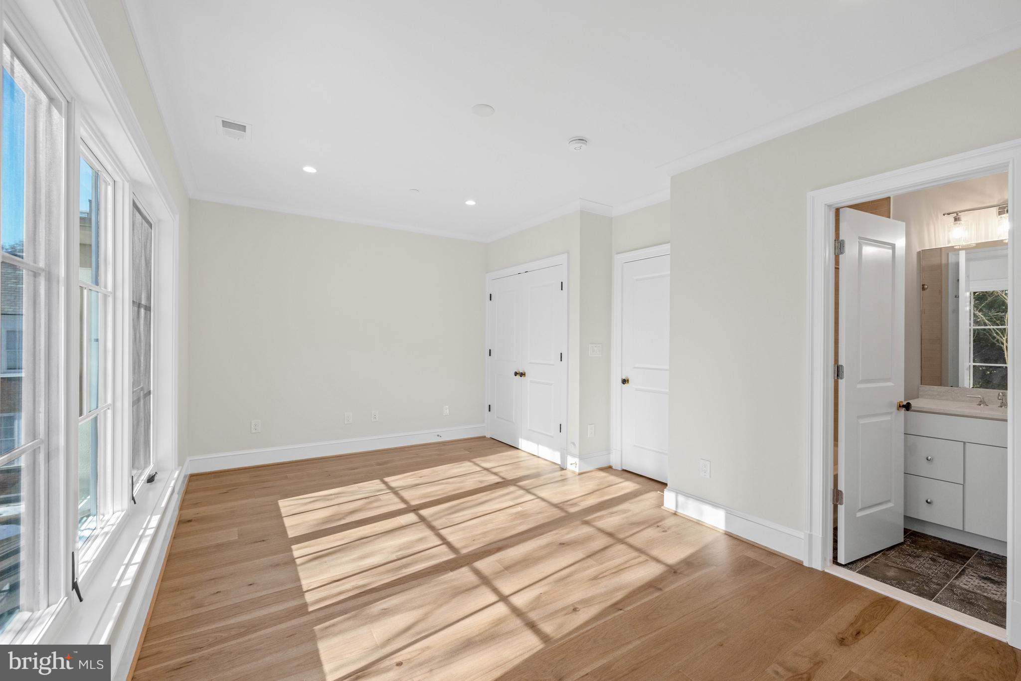 BURLEITH - Residential