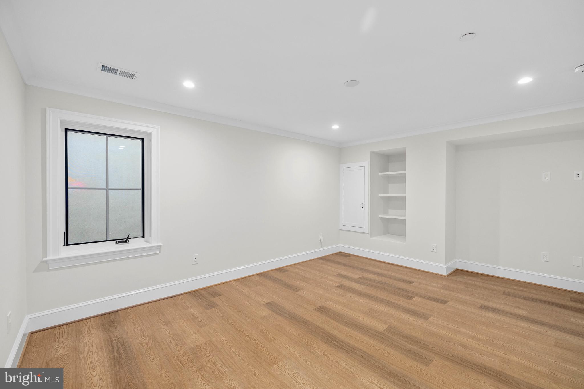 BURLEITH - Residential