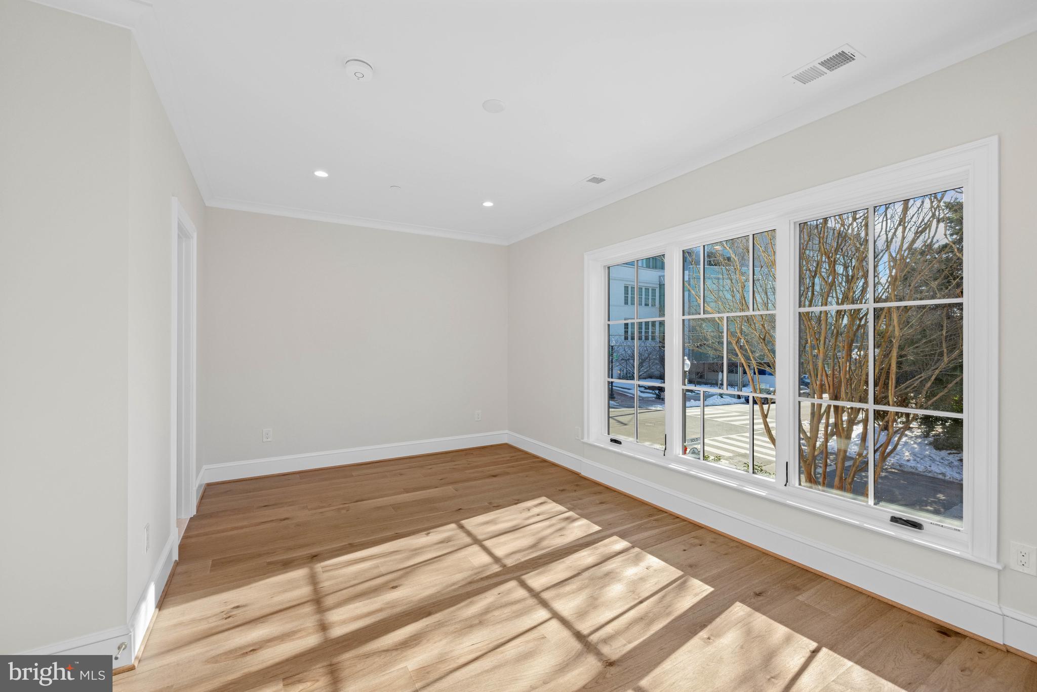 BURLEITH - Residential