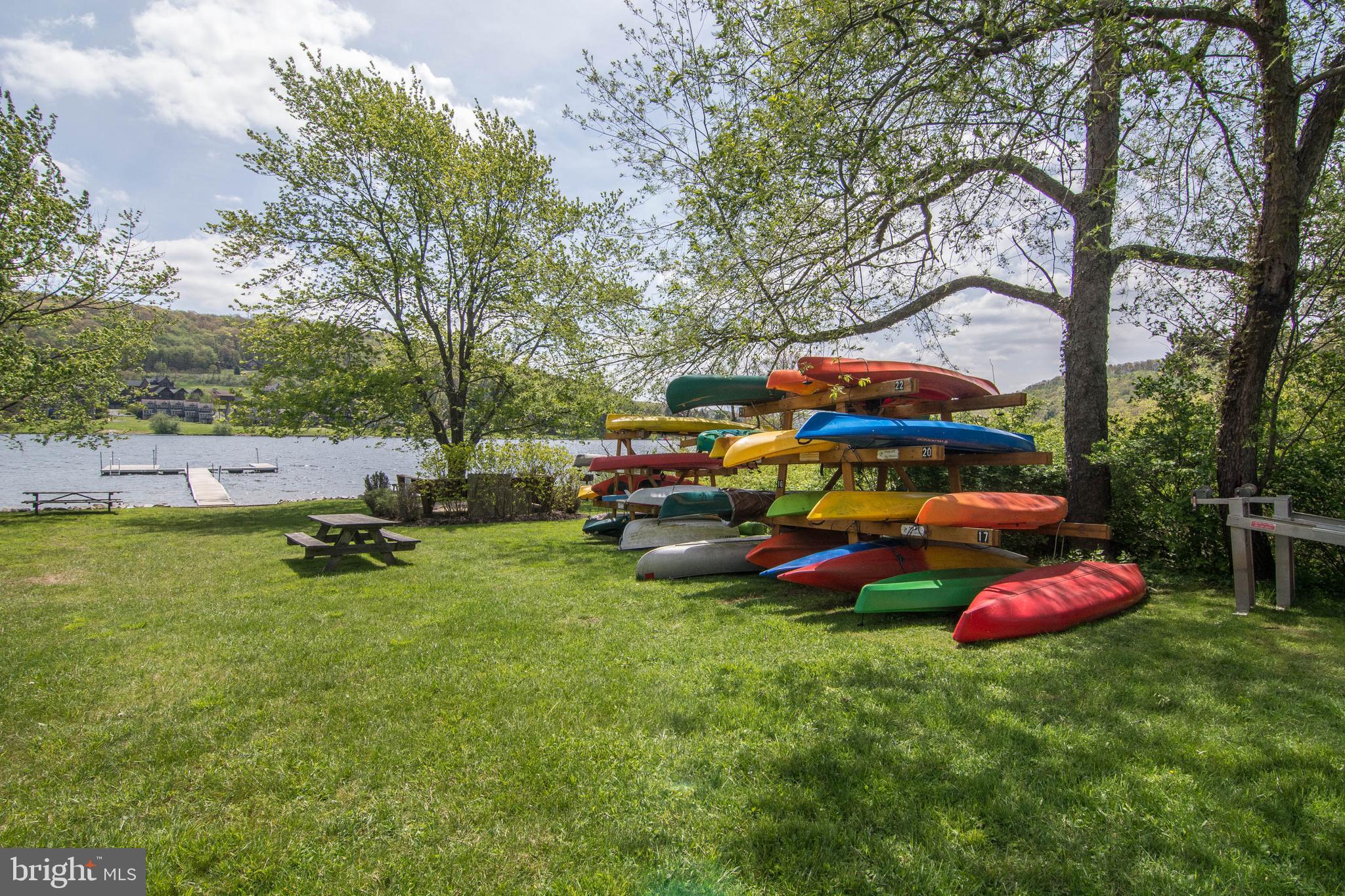 VILLAGES OF WISP - Residential