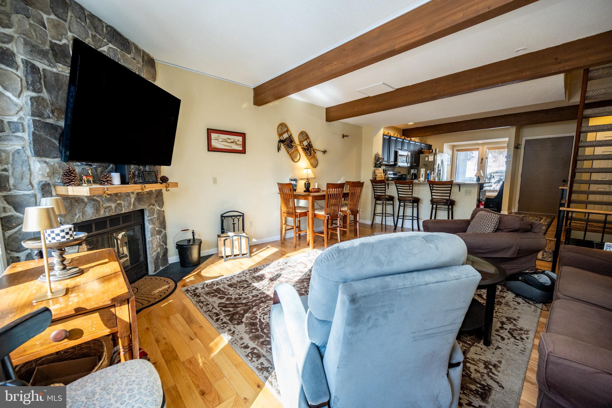 VILLAGES OF WISP - Residential