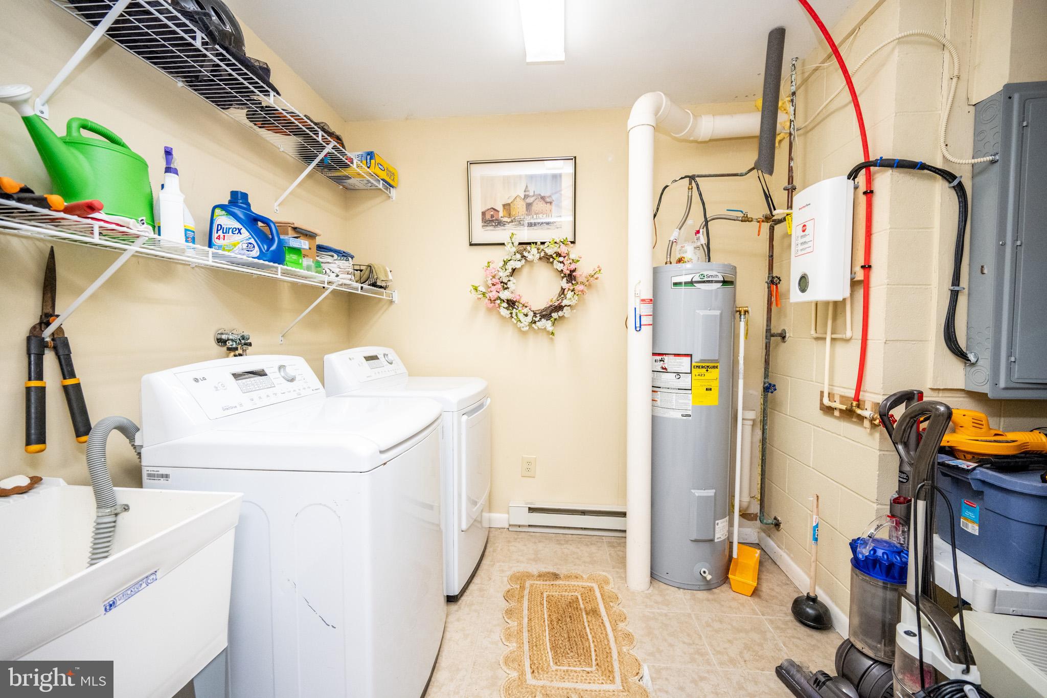 VILLAGES OF WISP - Residential