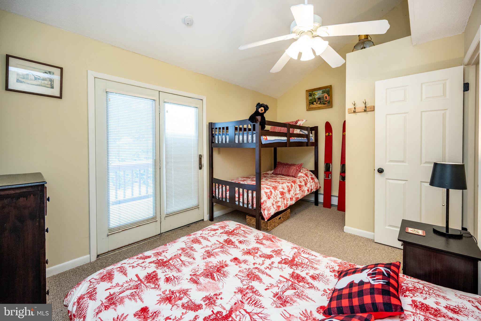 VILLAGES OF WISP - Residential