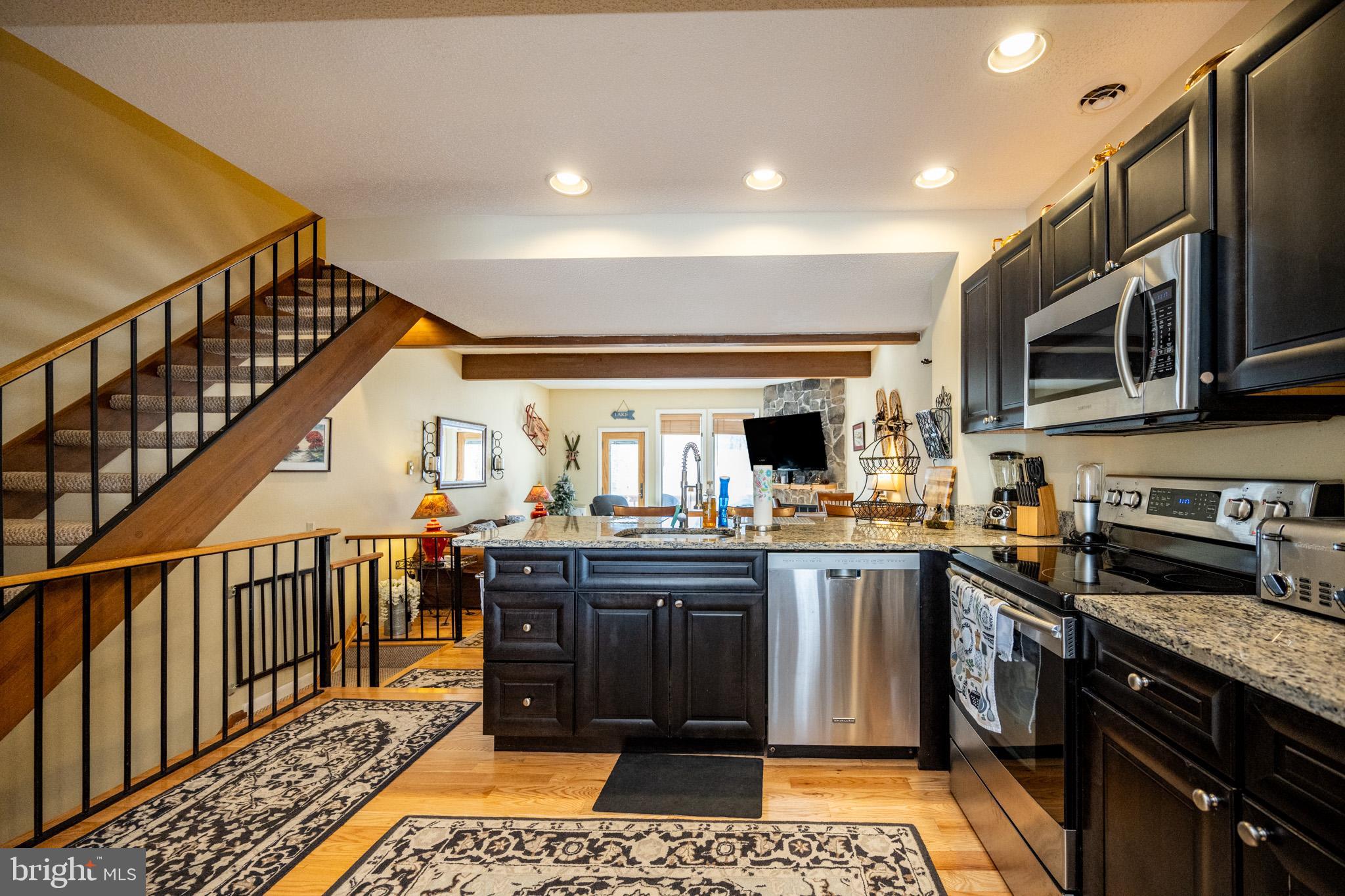 VILLAGES OF WISP - Residential