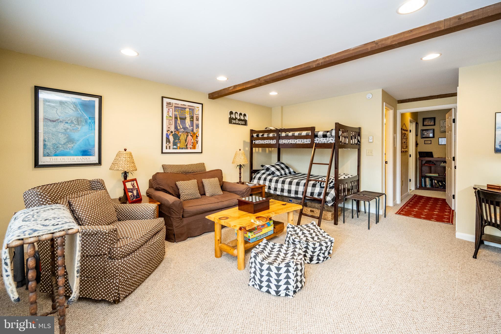 VILLAGES OF WISP - Residential