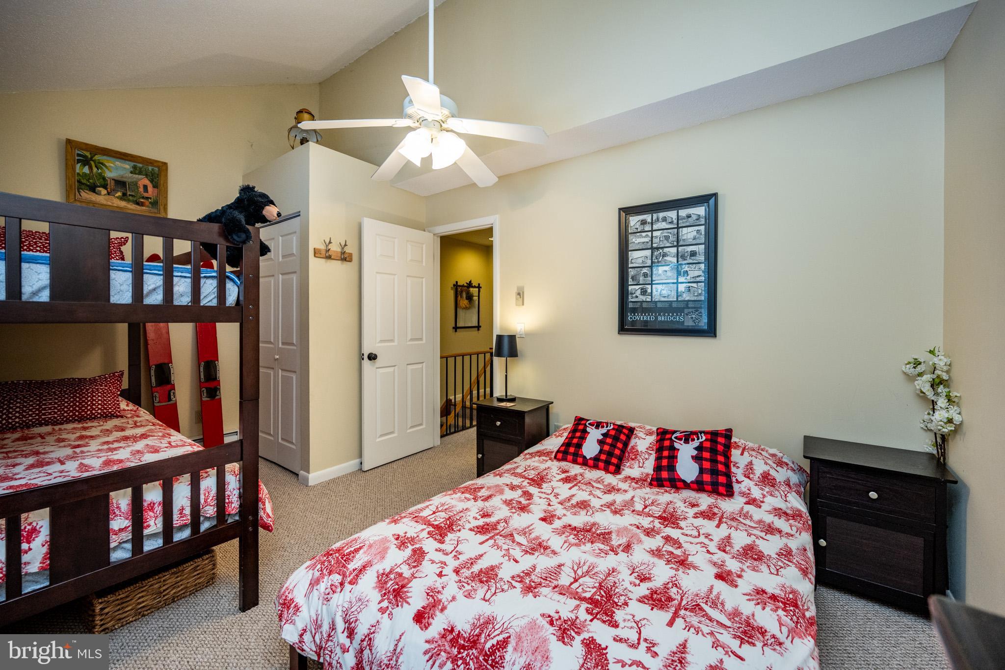 VILLAGES OF WISP - Residential