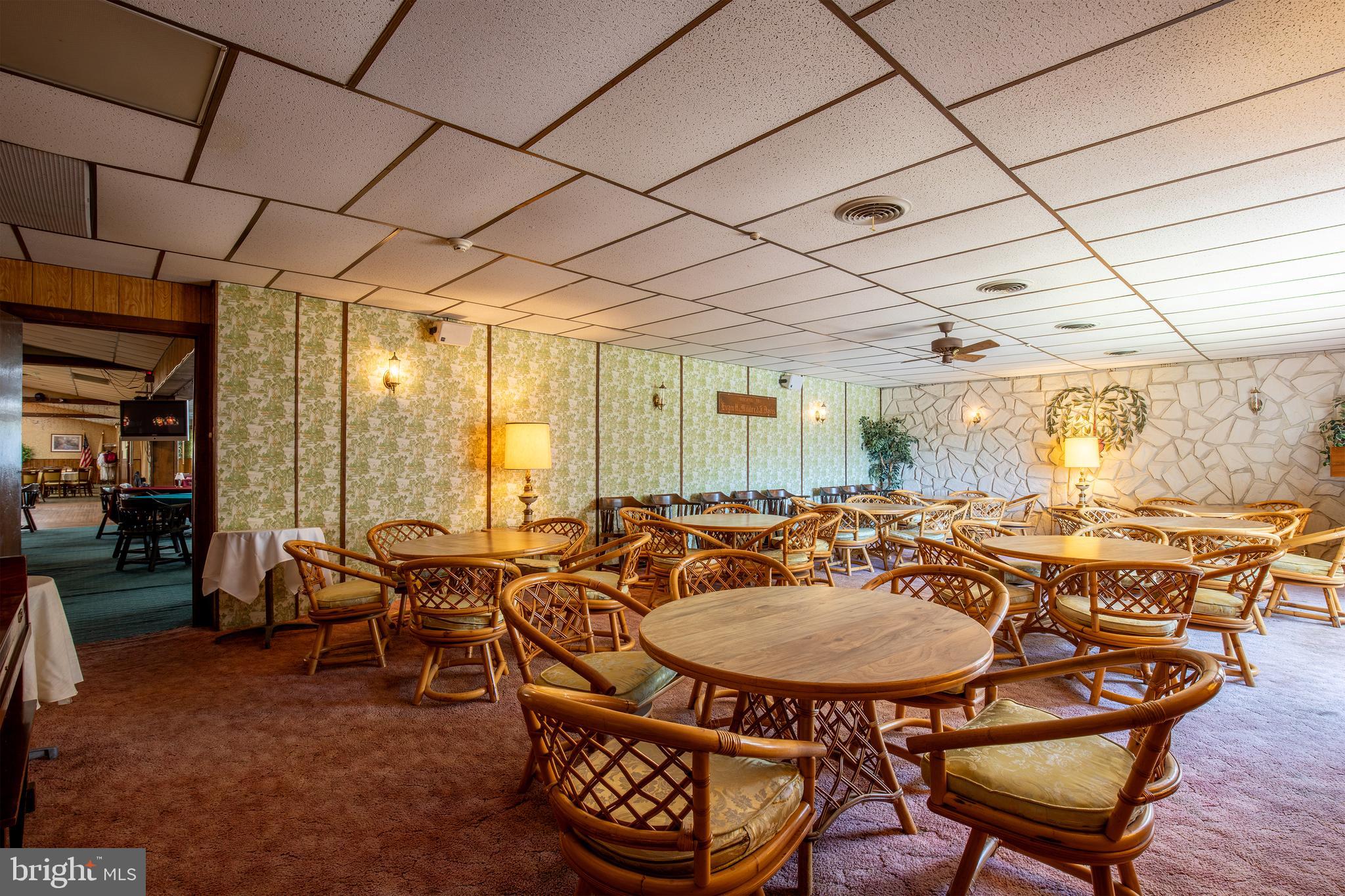 PINE VIEW ACRES - Residential Income