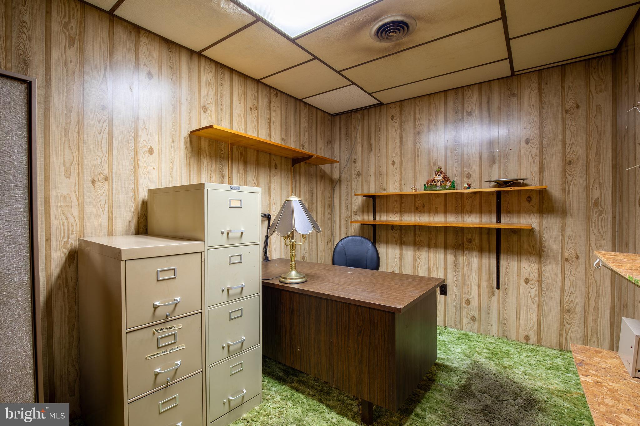 PINE VIEW ACRES - Residential Income