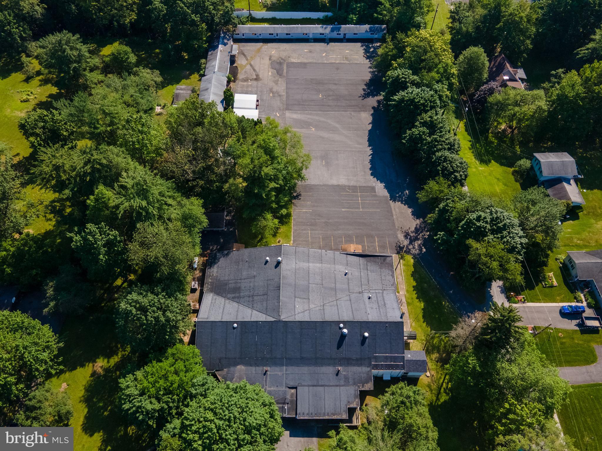 PINE VIEW ACRES - Residential Income