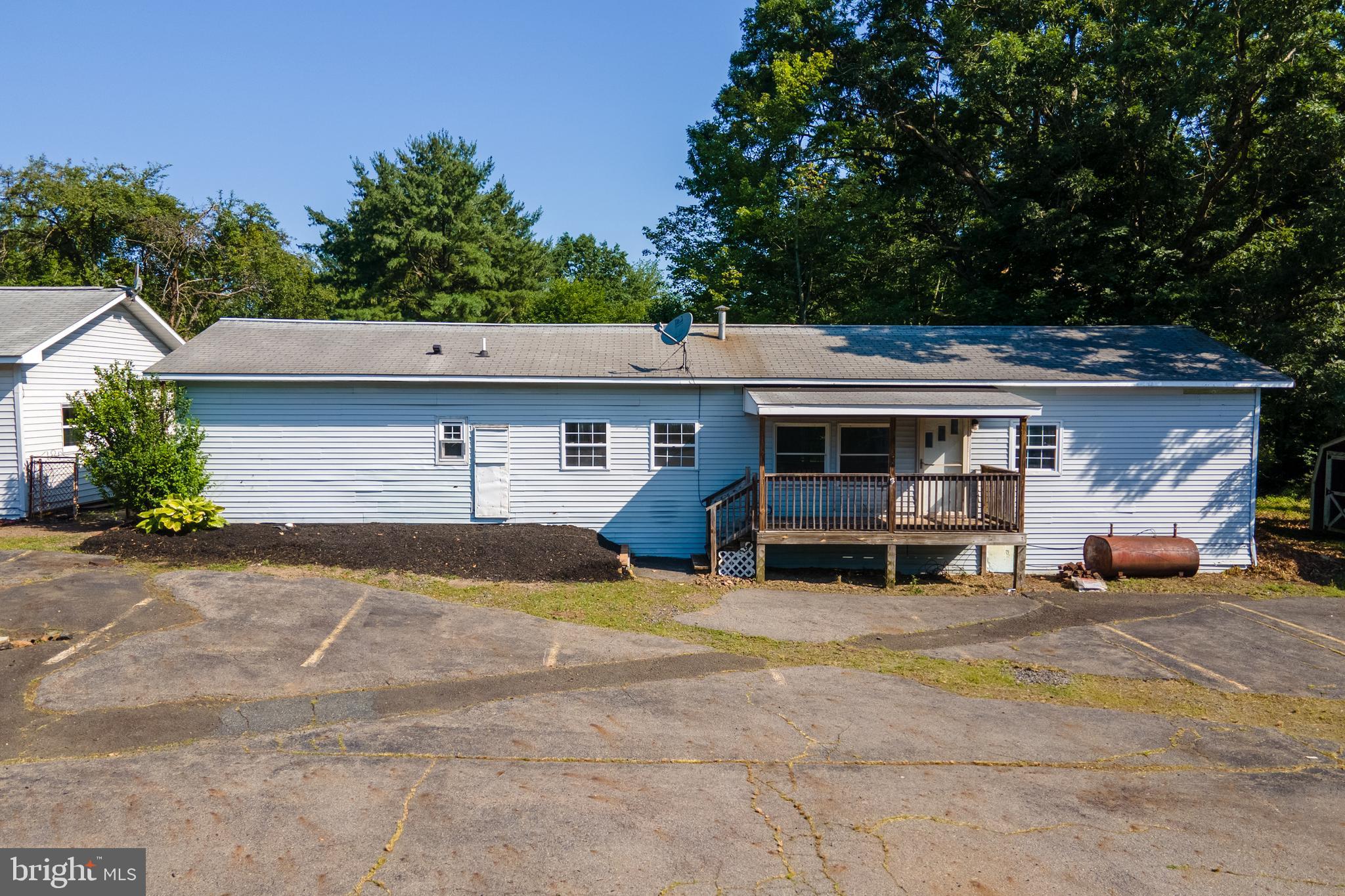 PINE VIEW ACRES - Residential Income