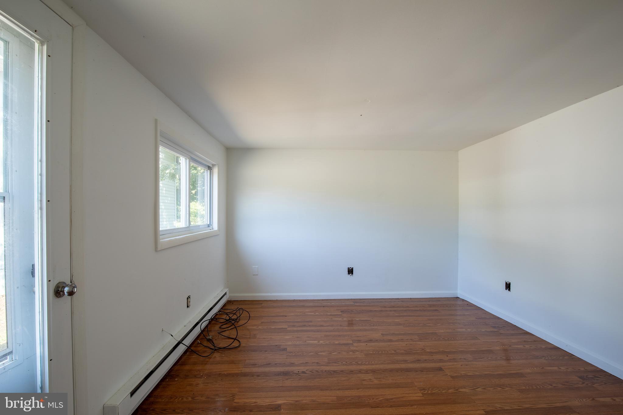 PINE VIEW ACRES - Residential Income