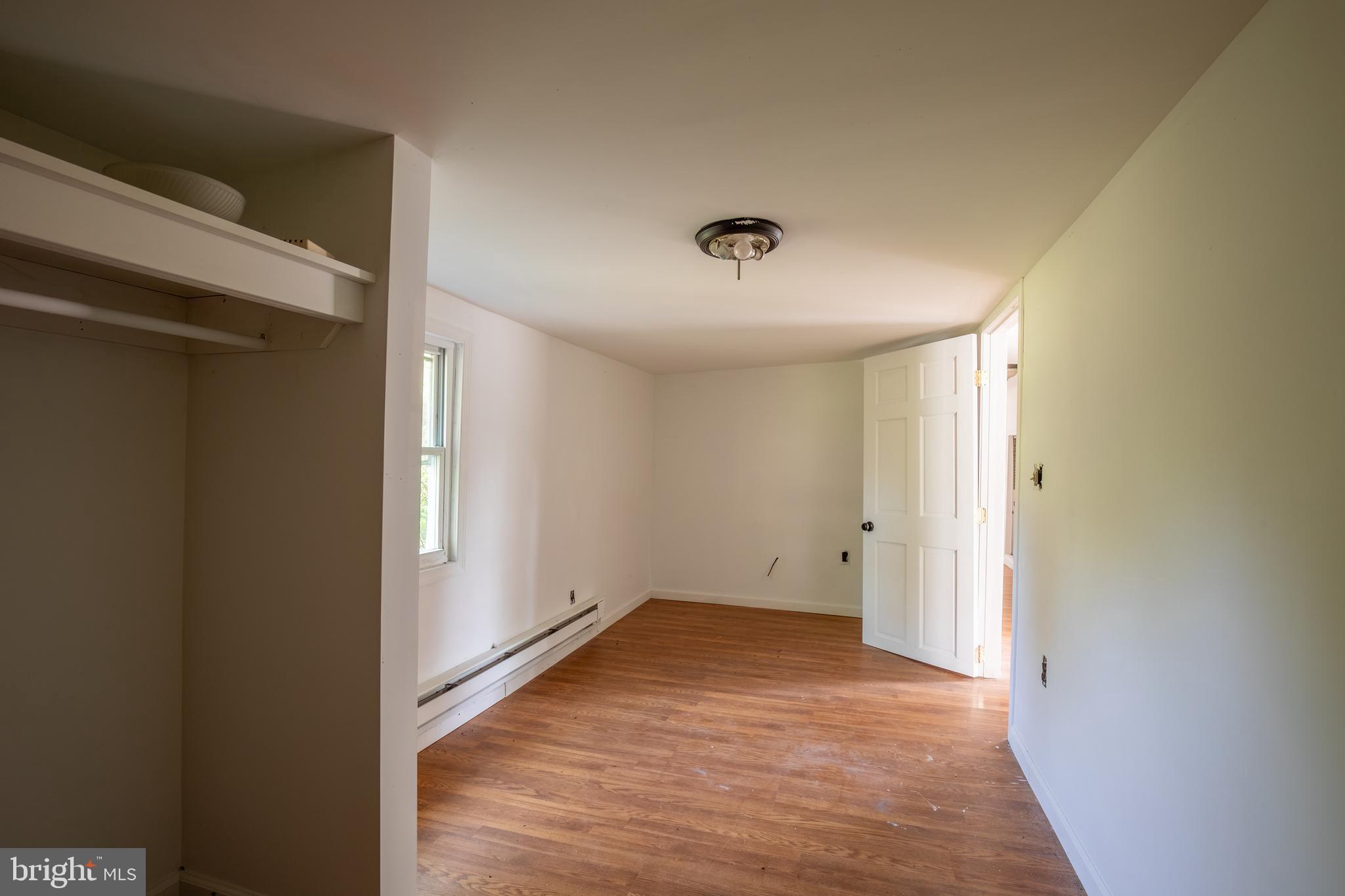 PINE VIEW ACRES - Residential Income