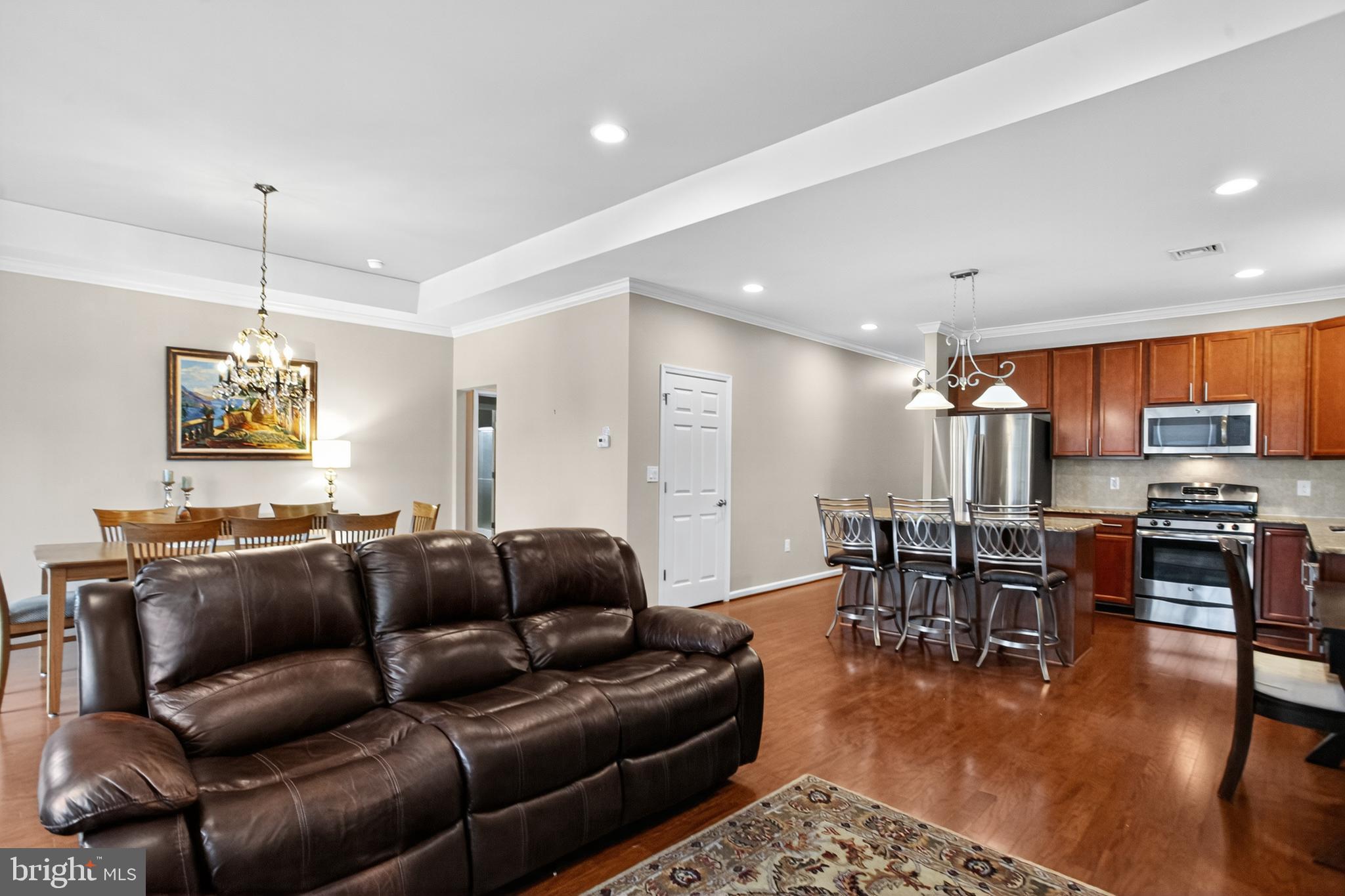 ARBOURS AT EAGLE POINT - Residential