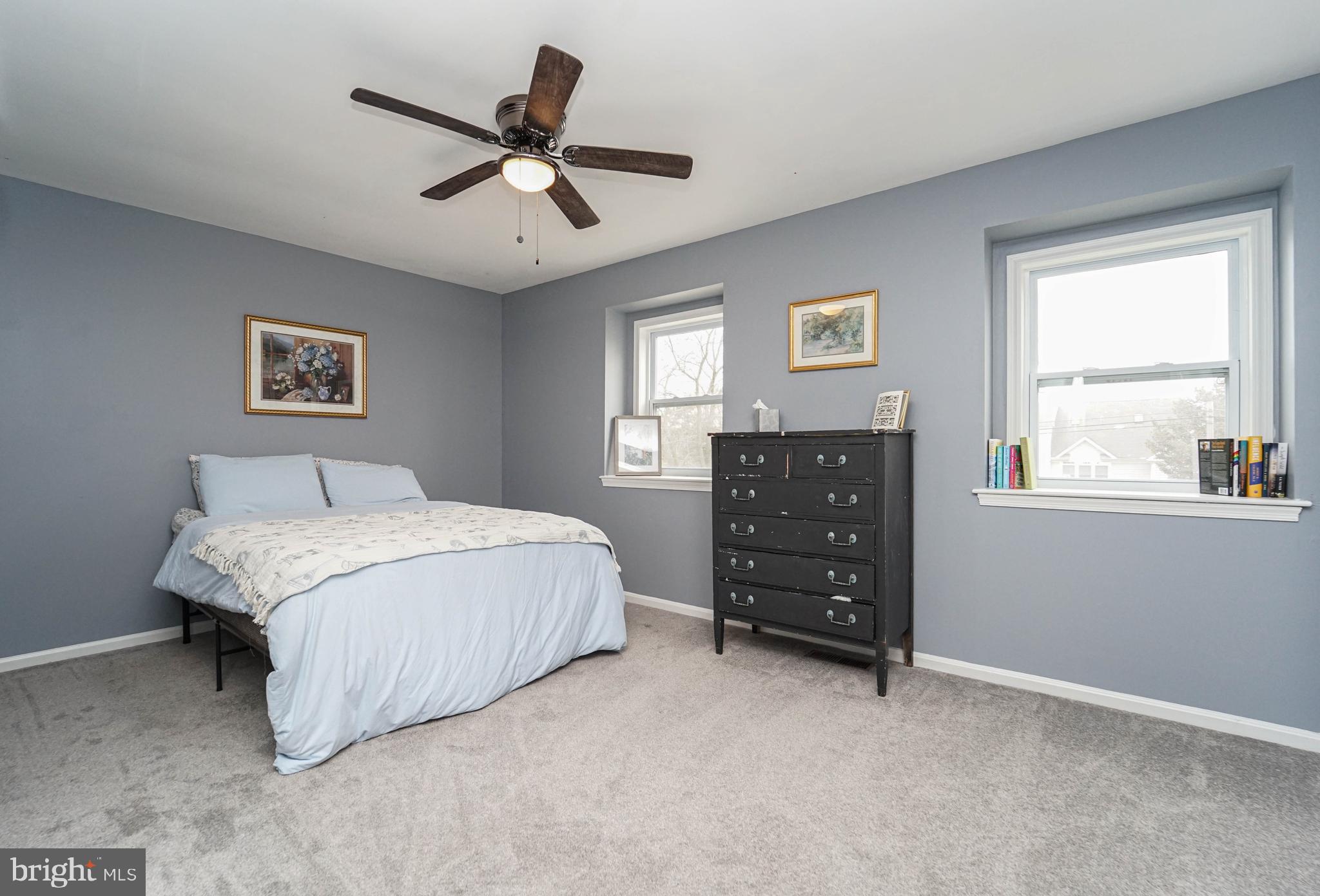 QUEEN ANNE COLONY - Residential