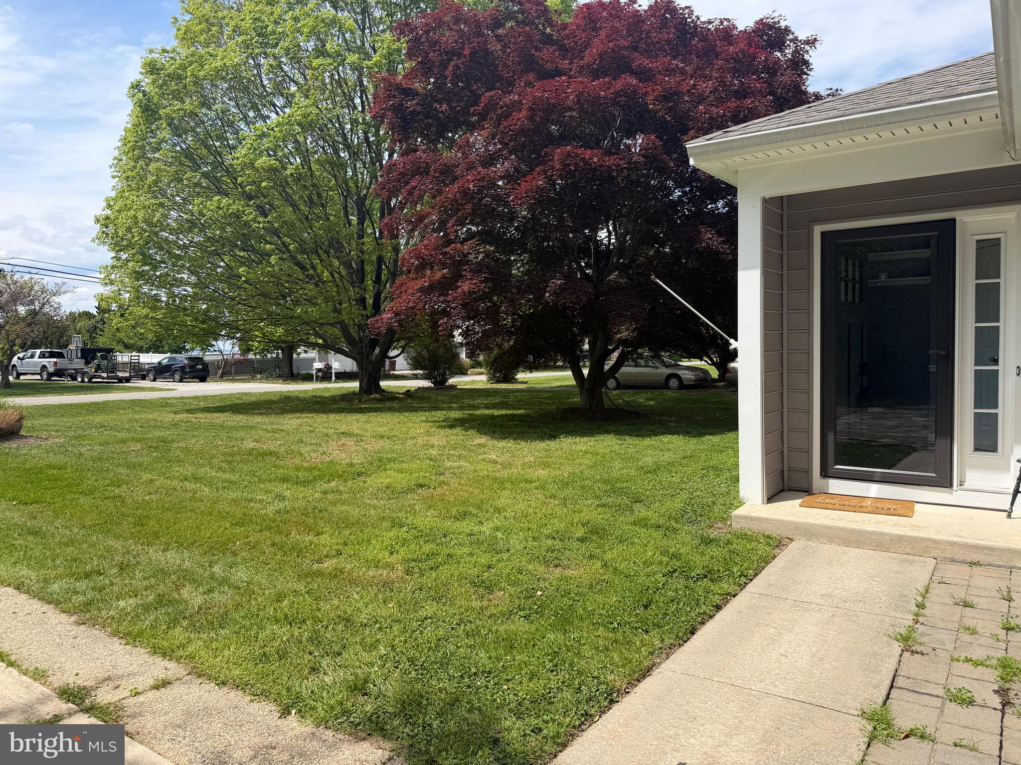 QUEEN ANNE COLONY - Residential