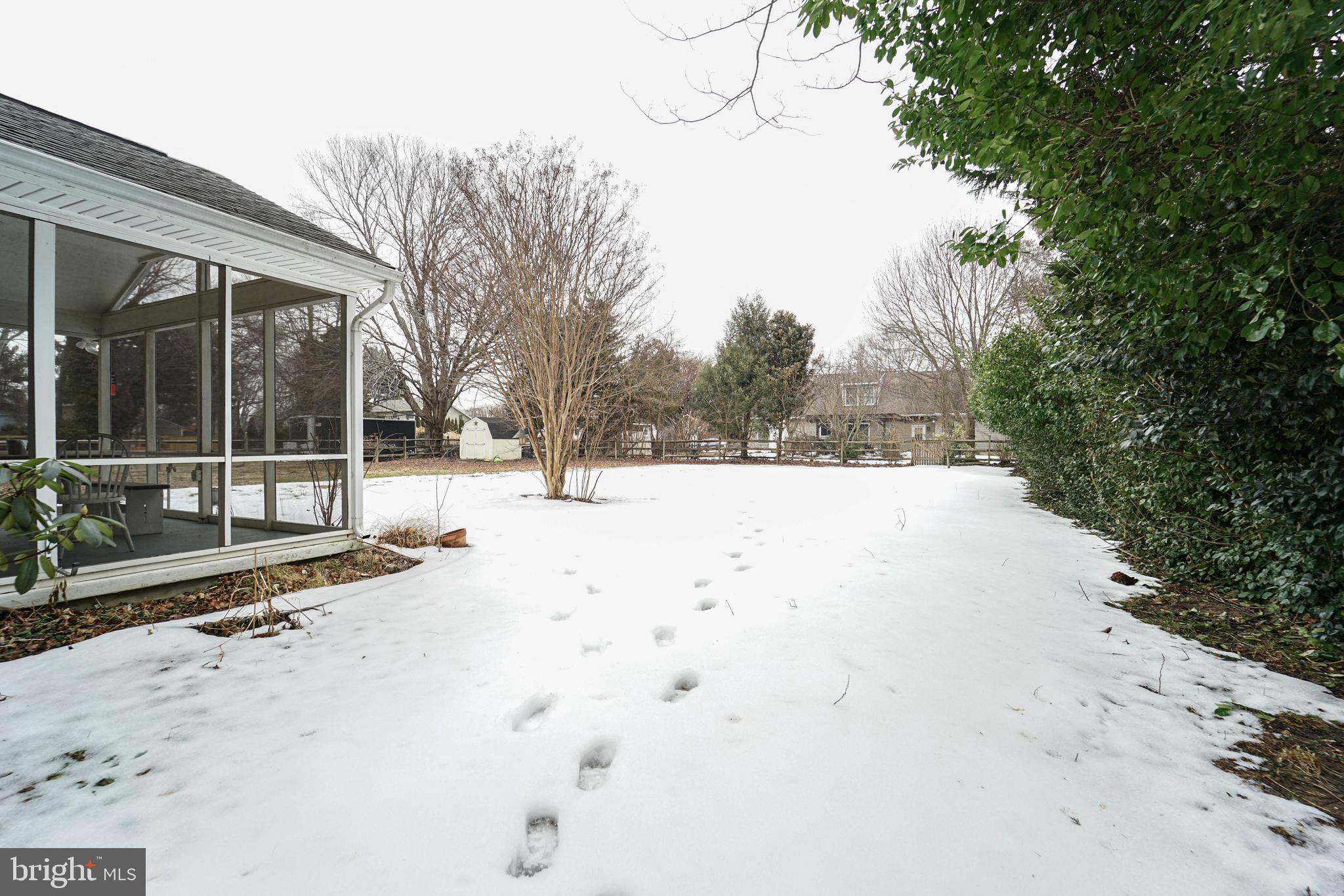 QUEEN ANNE COLONY - Residential