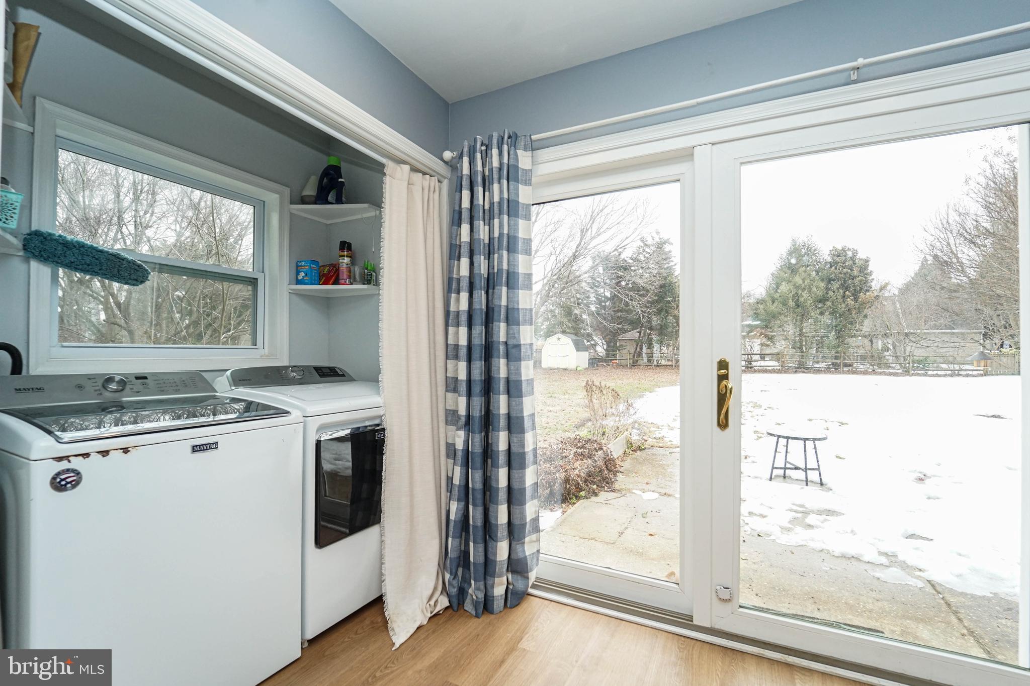 QUEEN ANNE COLONY - Residential