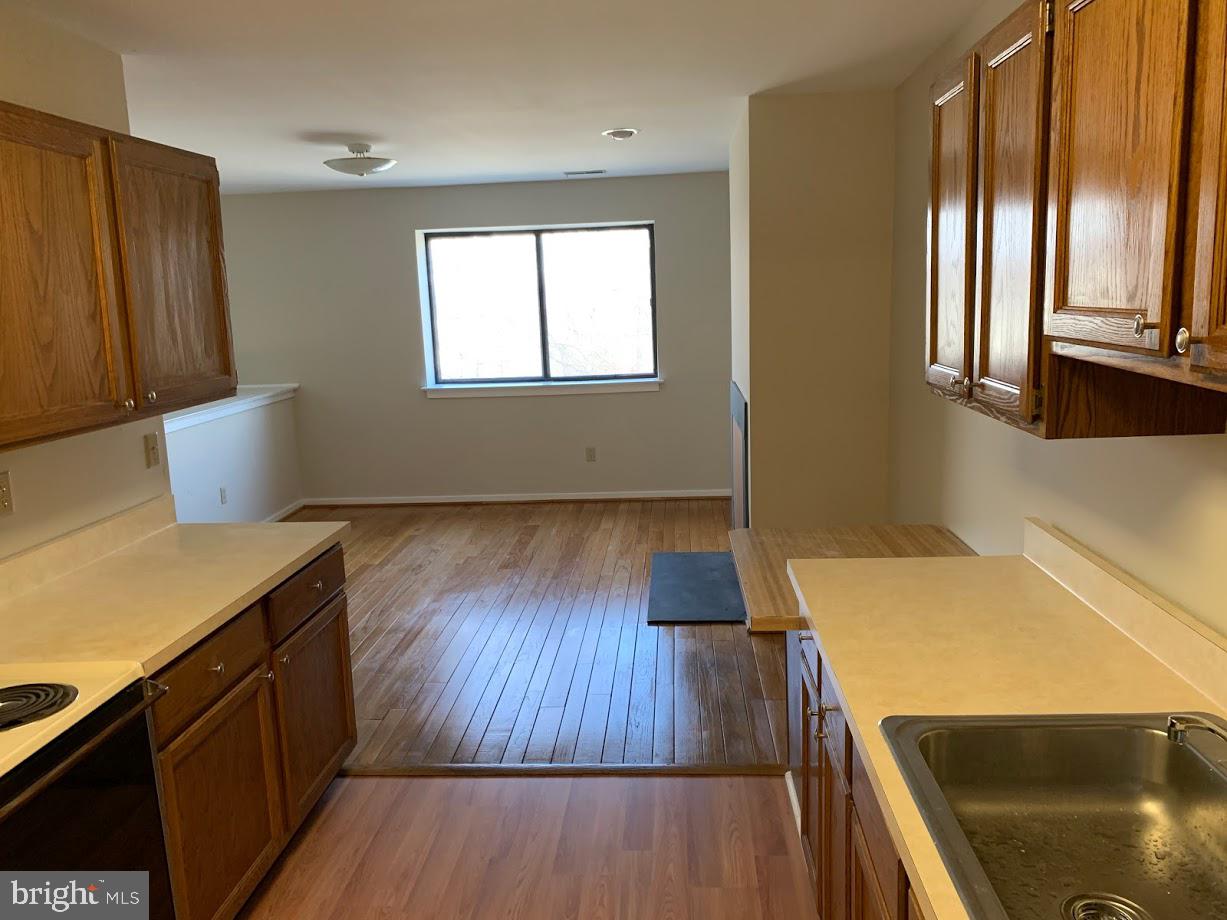 LYNETREE - Residential Lease