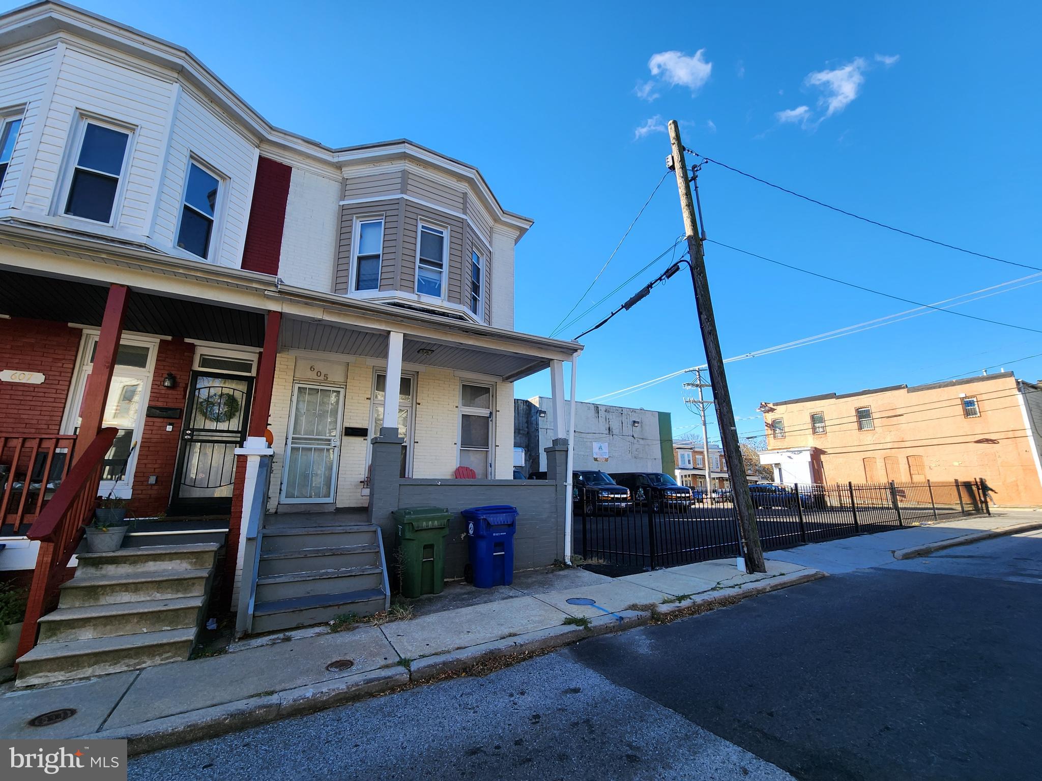 PEN LUCY - Residential