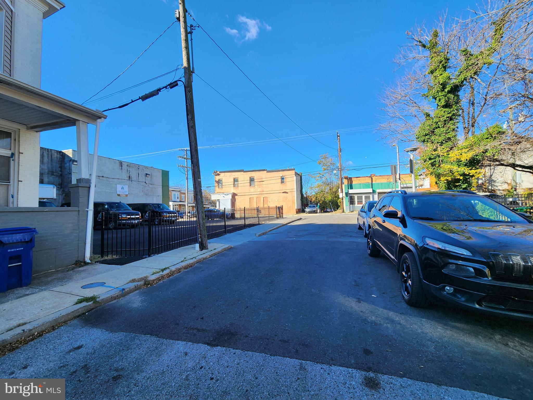 PEN LUCY - Residential