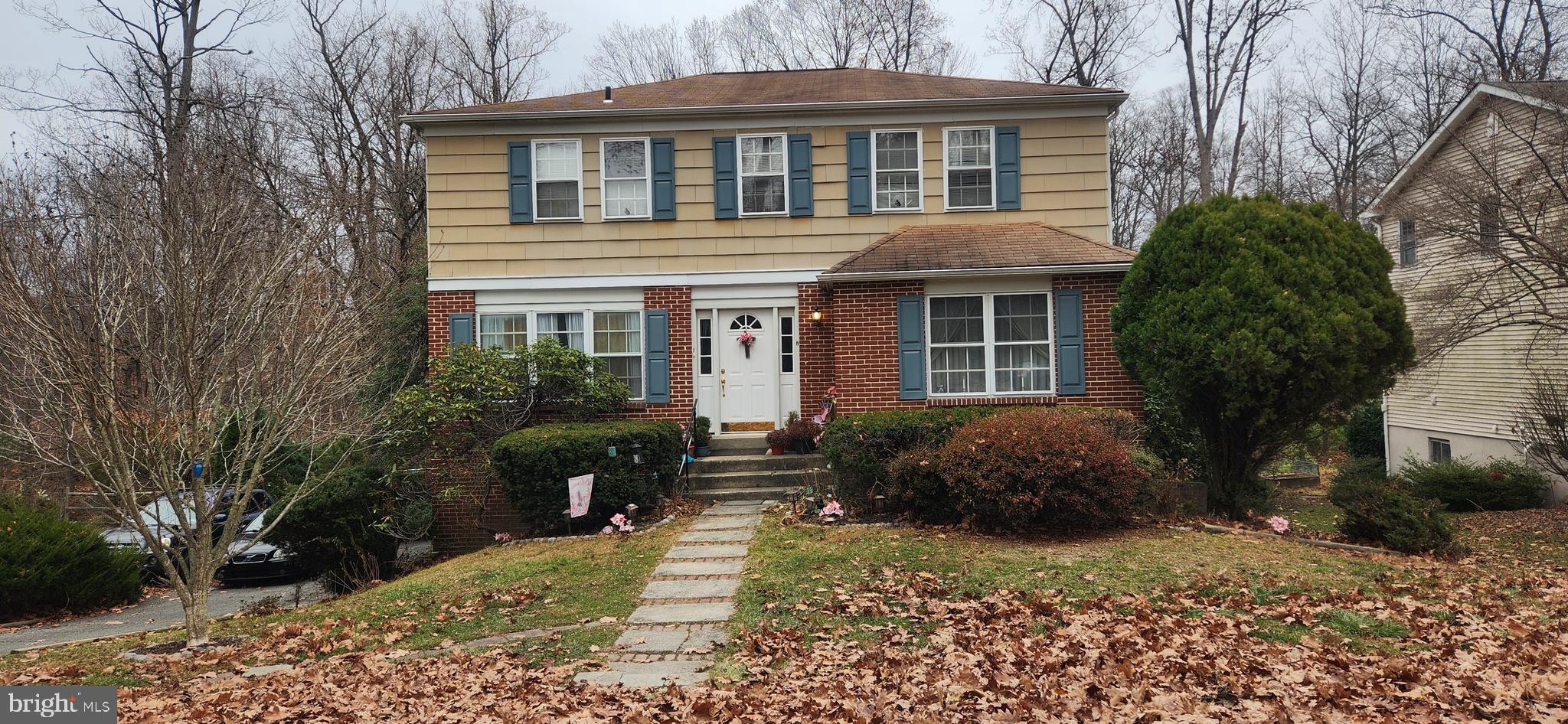 This beautiful 4 bedroom, 2.5 Bath, 2 Car Attached Garage Gem in the Summit Ridge subdivision with it's good bones, is just waiting for a new caring owner to add their own decorating style and flare . When you walk thru the front door into the open foyer, your will see the 8 feet ceilings throughout. On the 1st floor you'll find a living room, a dining room, a kitchen with table space a half bath, the den and a door to the deck . Upstairs in addition to the 3 bedrooms a full bath with a double sink vanity, is the master suite with 3 large closets and it's own full private bath. The full finished basement can be used as a playroom, a rec room, an office, etc. It has sliding doors that lead to the patio. There is no HOA. This home is close to the Malvern train station, routes, 202, 352, I76, 476, shopping and restaurants. This gem in this sought after community won't last long!