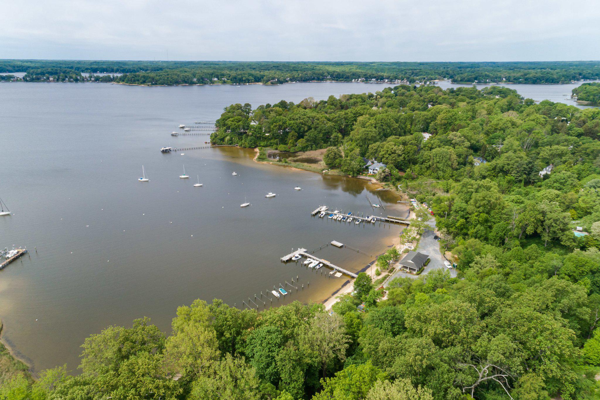 VILLAGE OF SEVERNA PARK - Residential