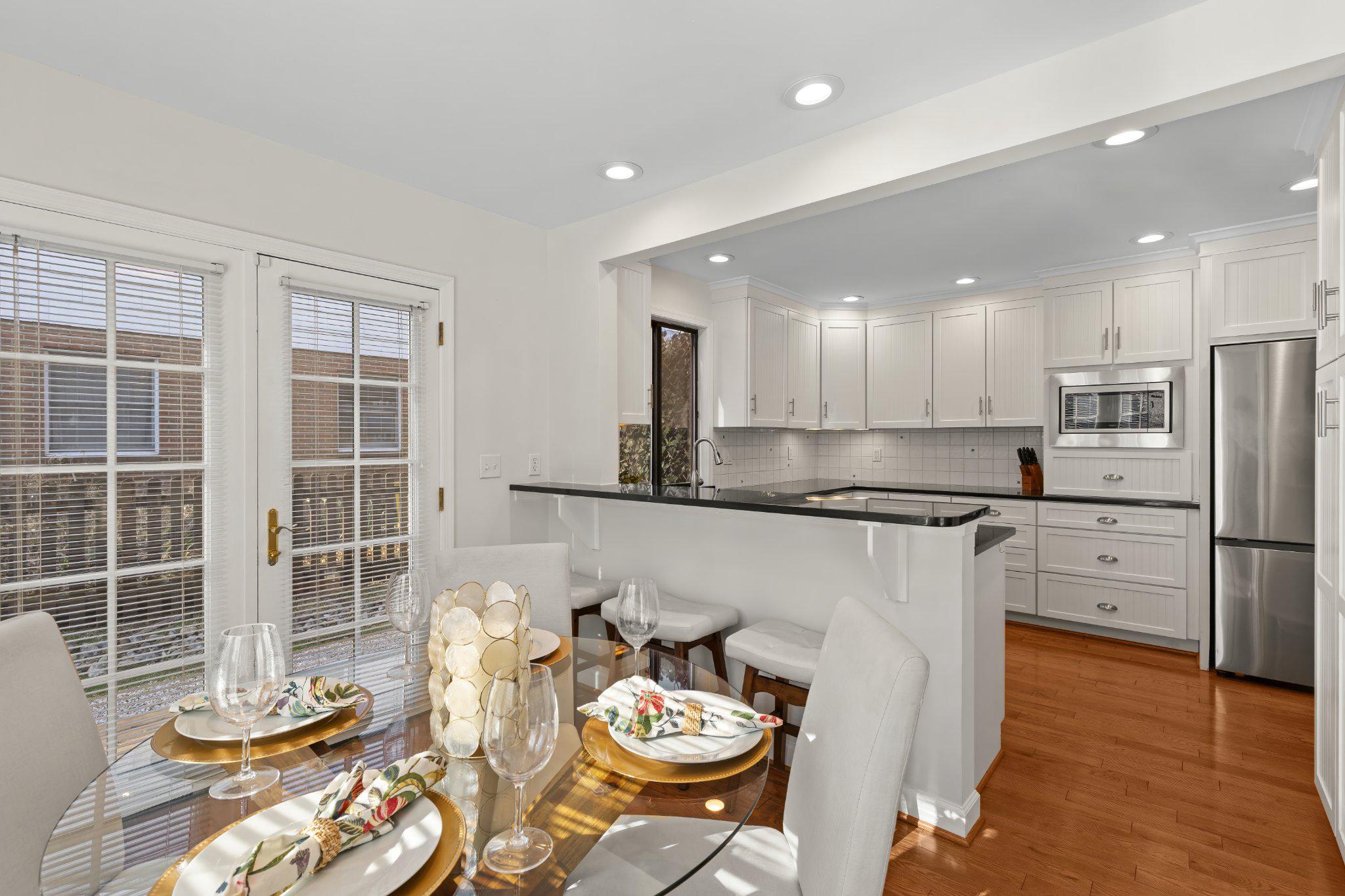 VILLAGE OF SEVERNA PARK - Residential