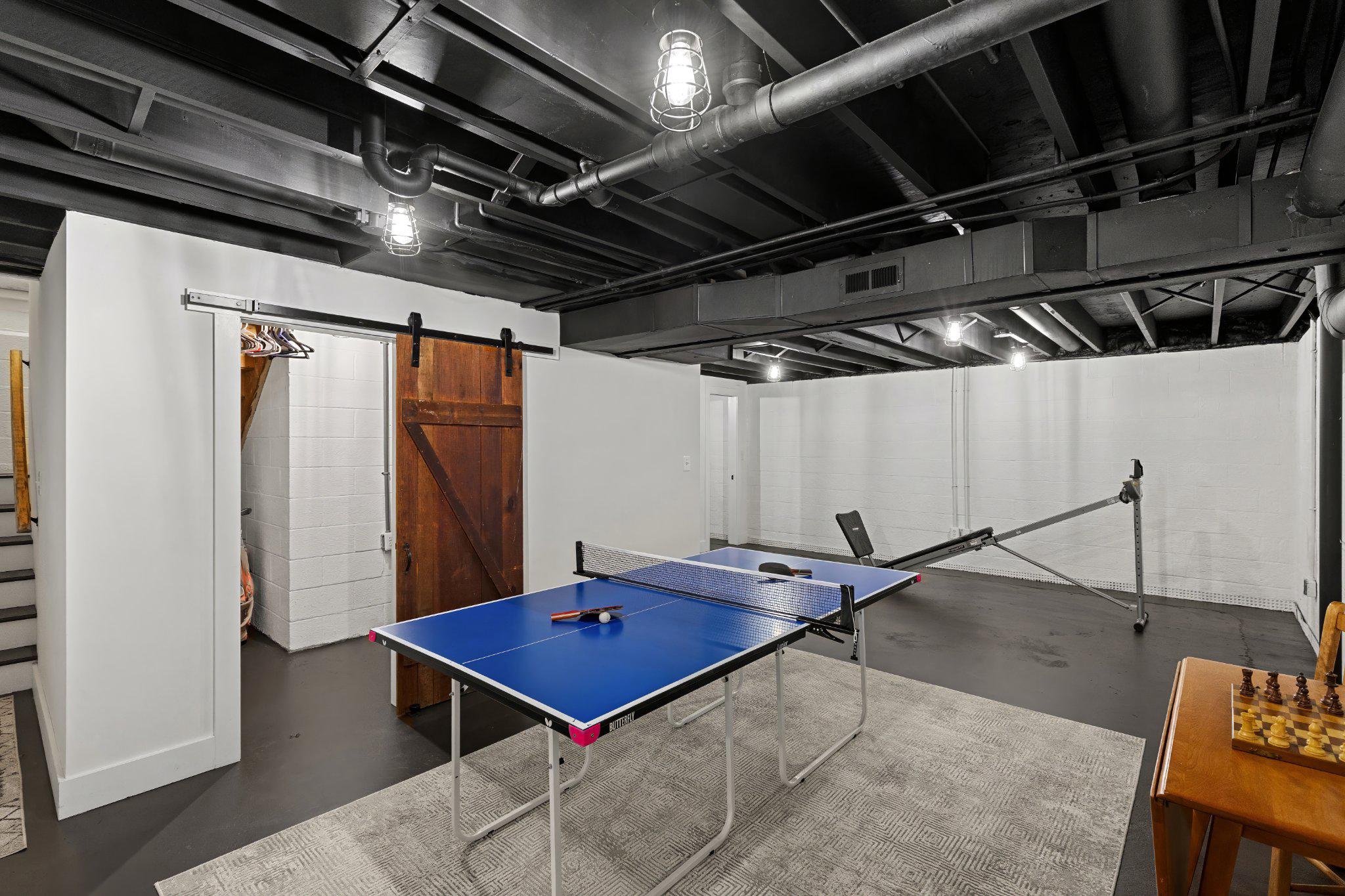 VILLAGE OF SEVERNA PARK - Residential