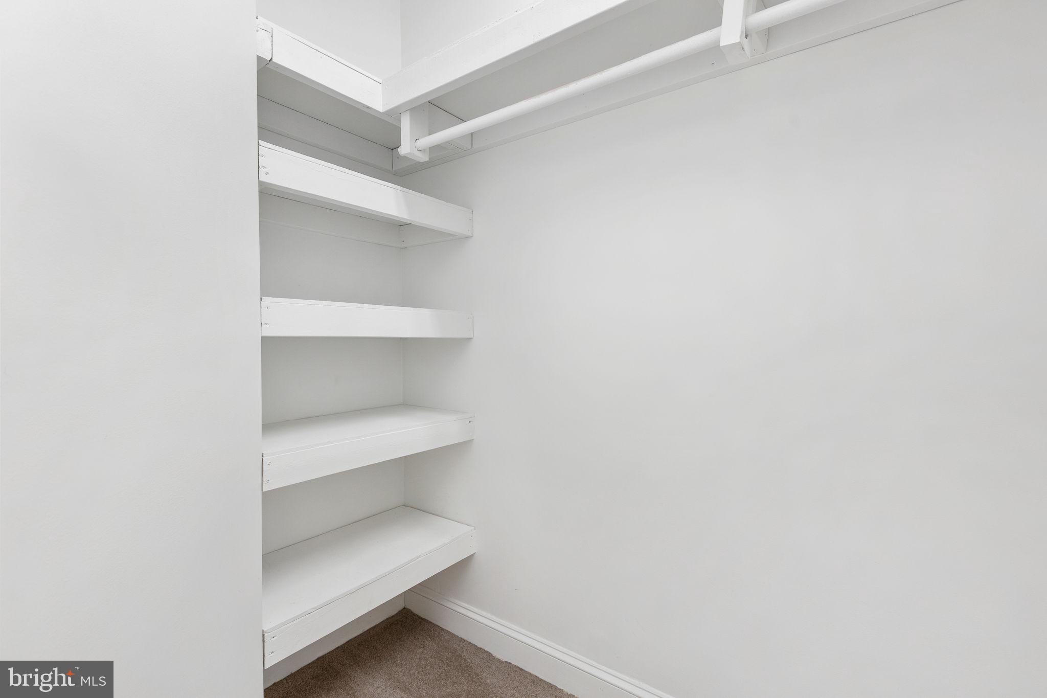 OAKLEIGH II - Residential