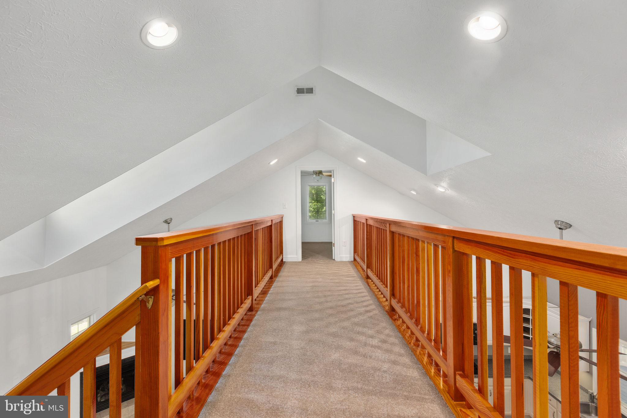 OAKLEIGH II - Residential